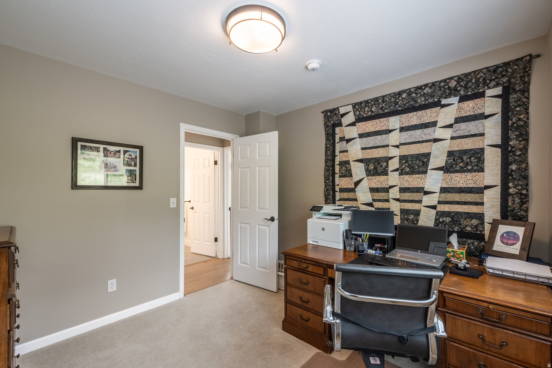 EAGLE RIDGE - Residential