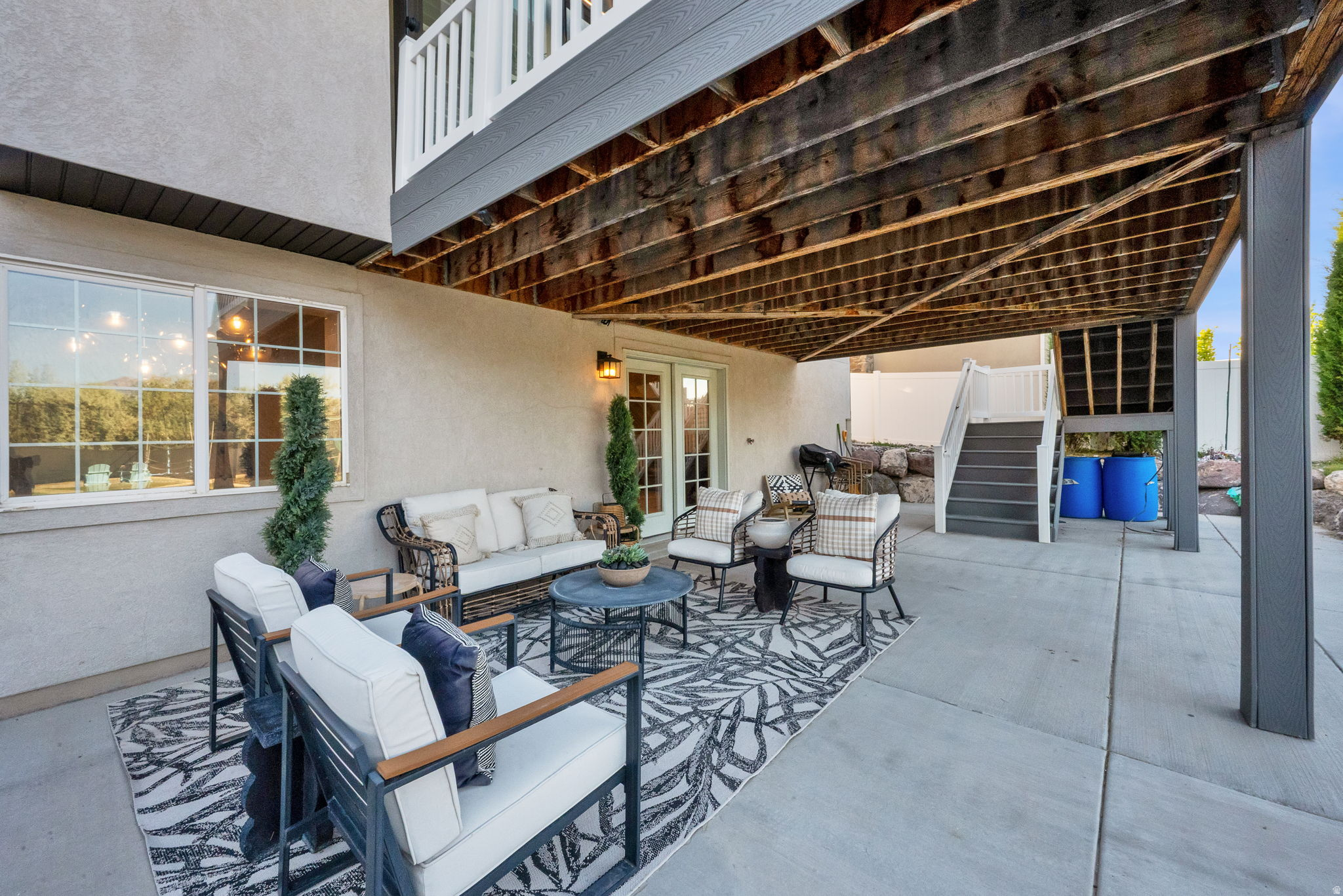 STERLING RIVER - Residential