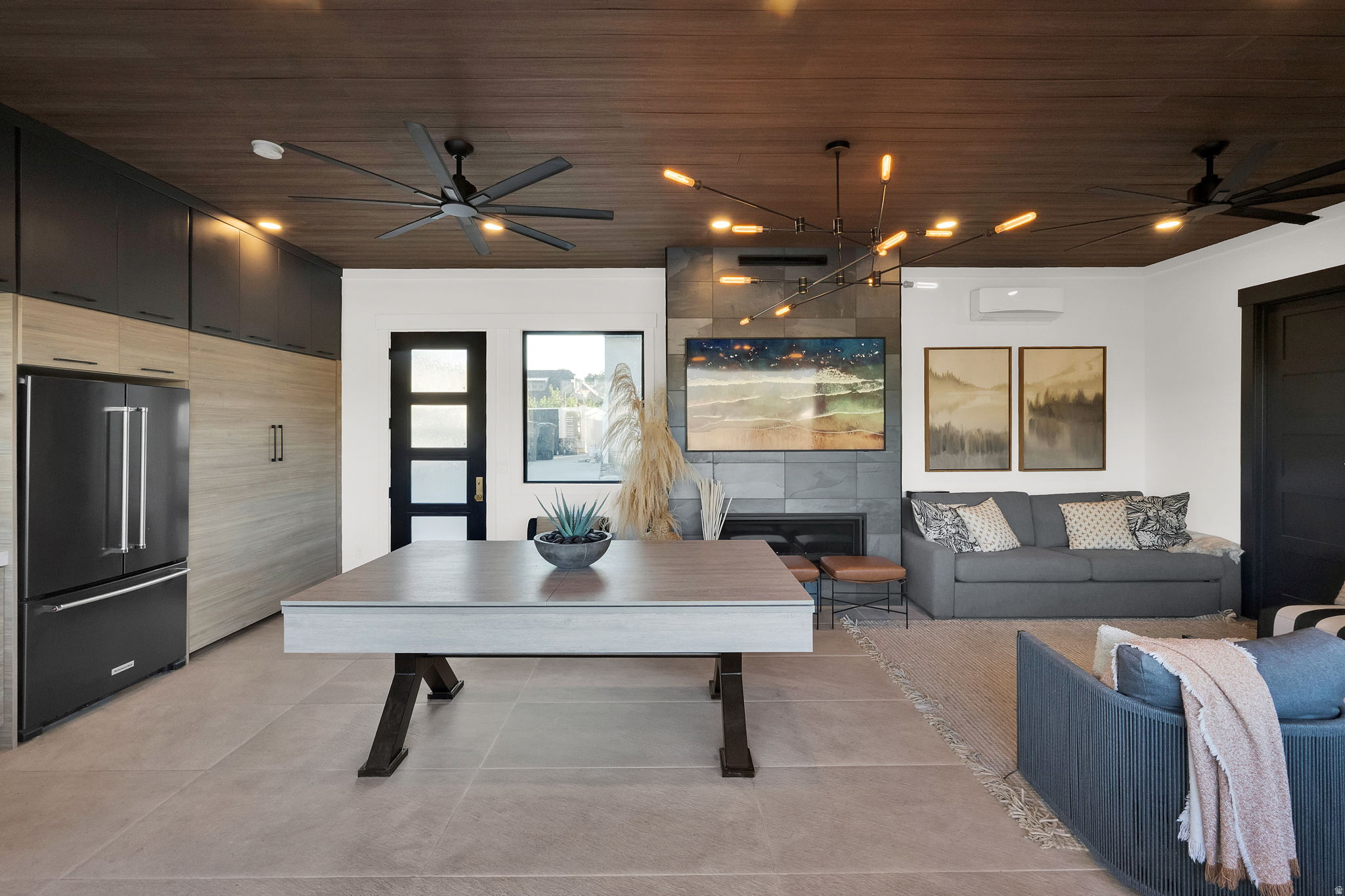 STERLING RIVER - Residential