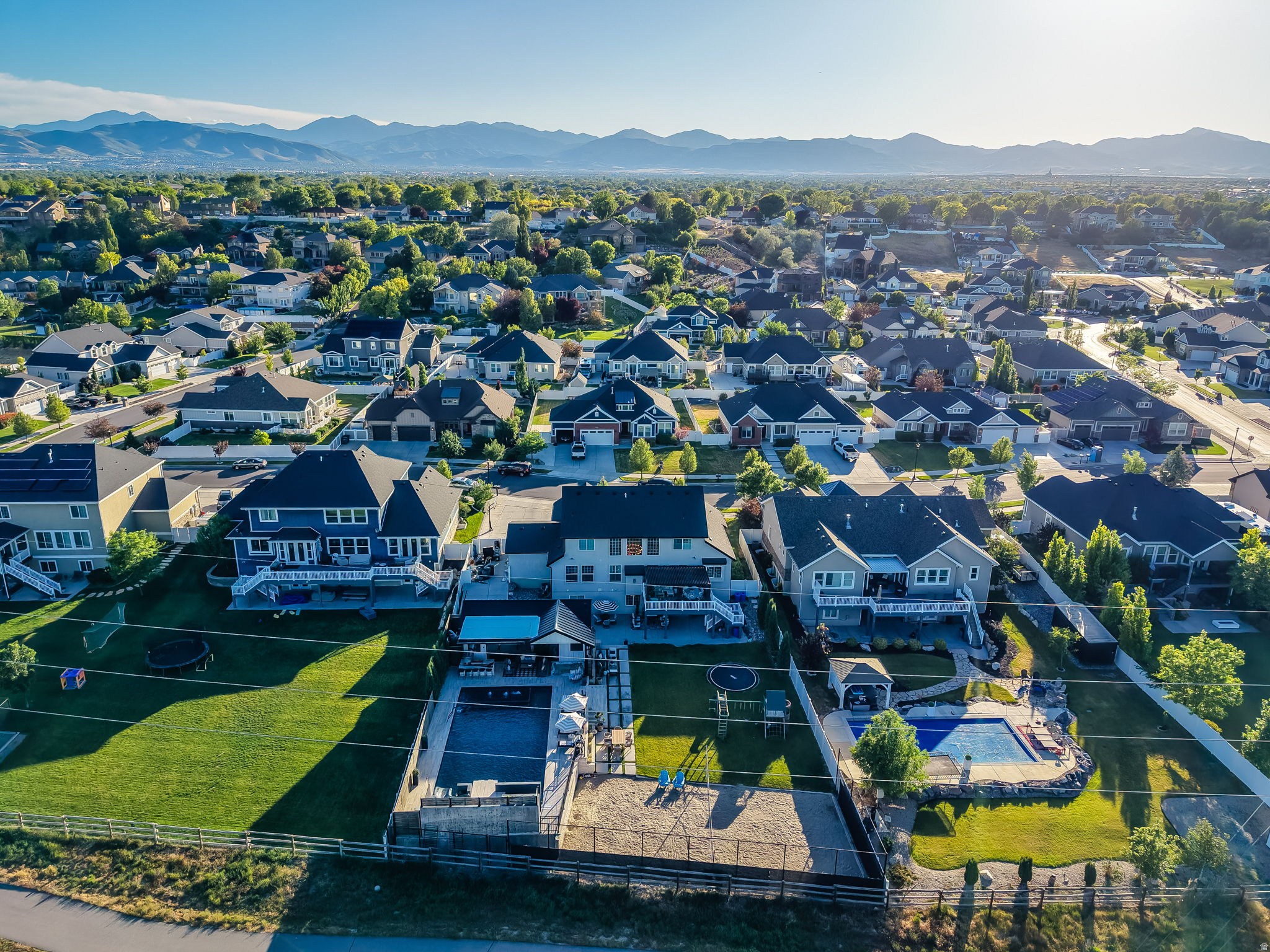 STERLING RIVER - Residential