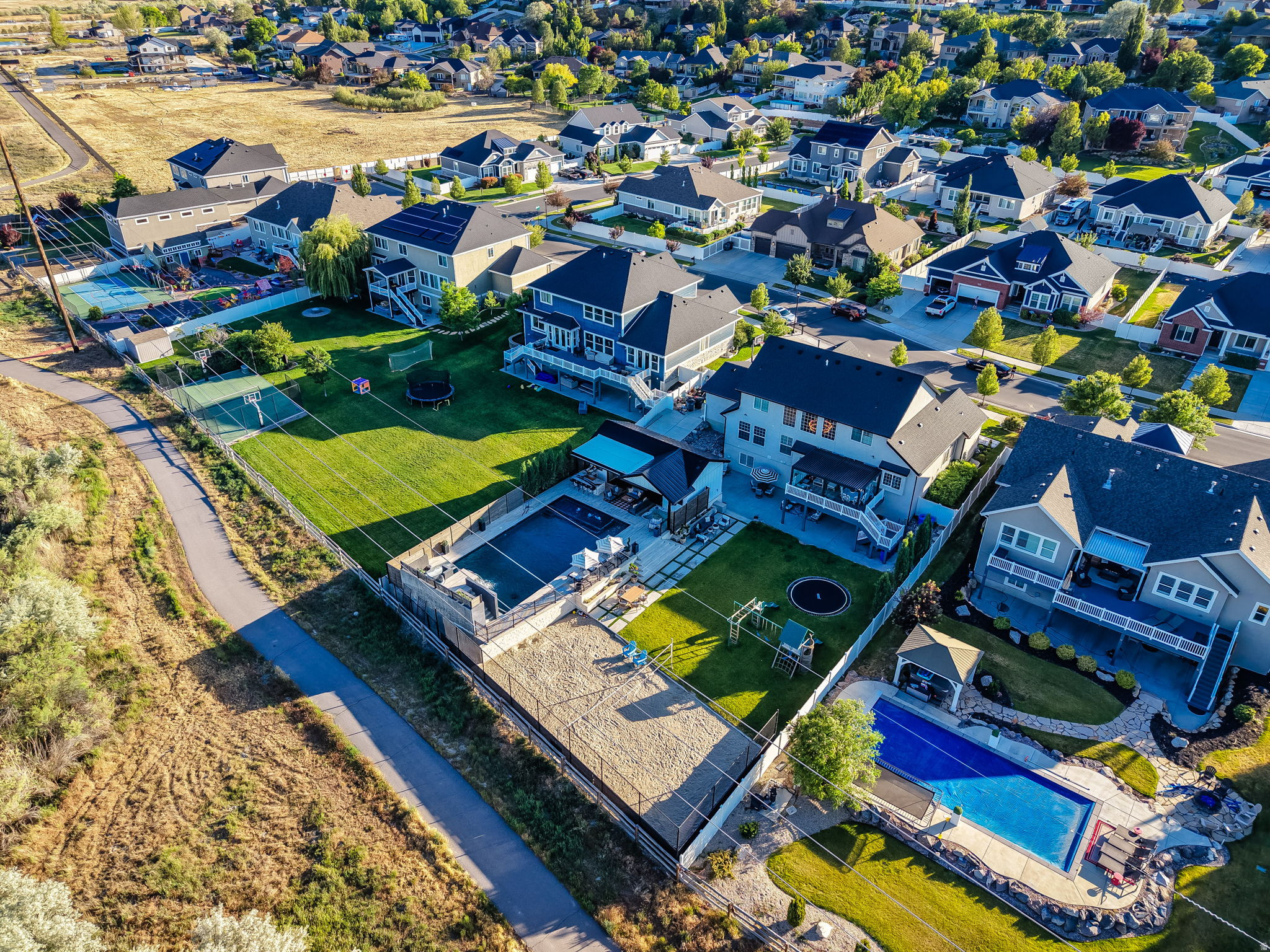 STERLING RIVER - Residential