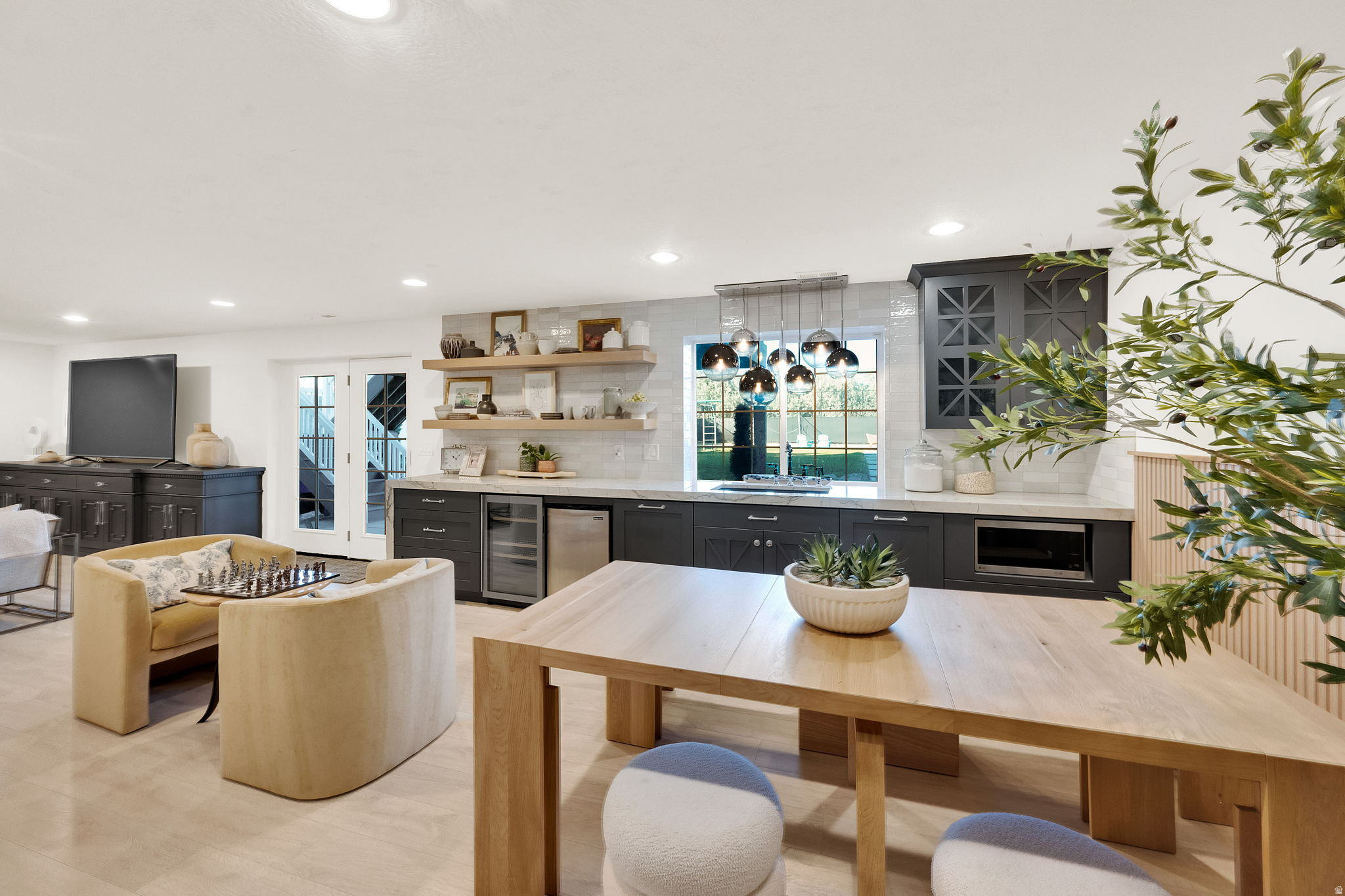 STERLING RIVER - Residential
