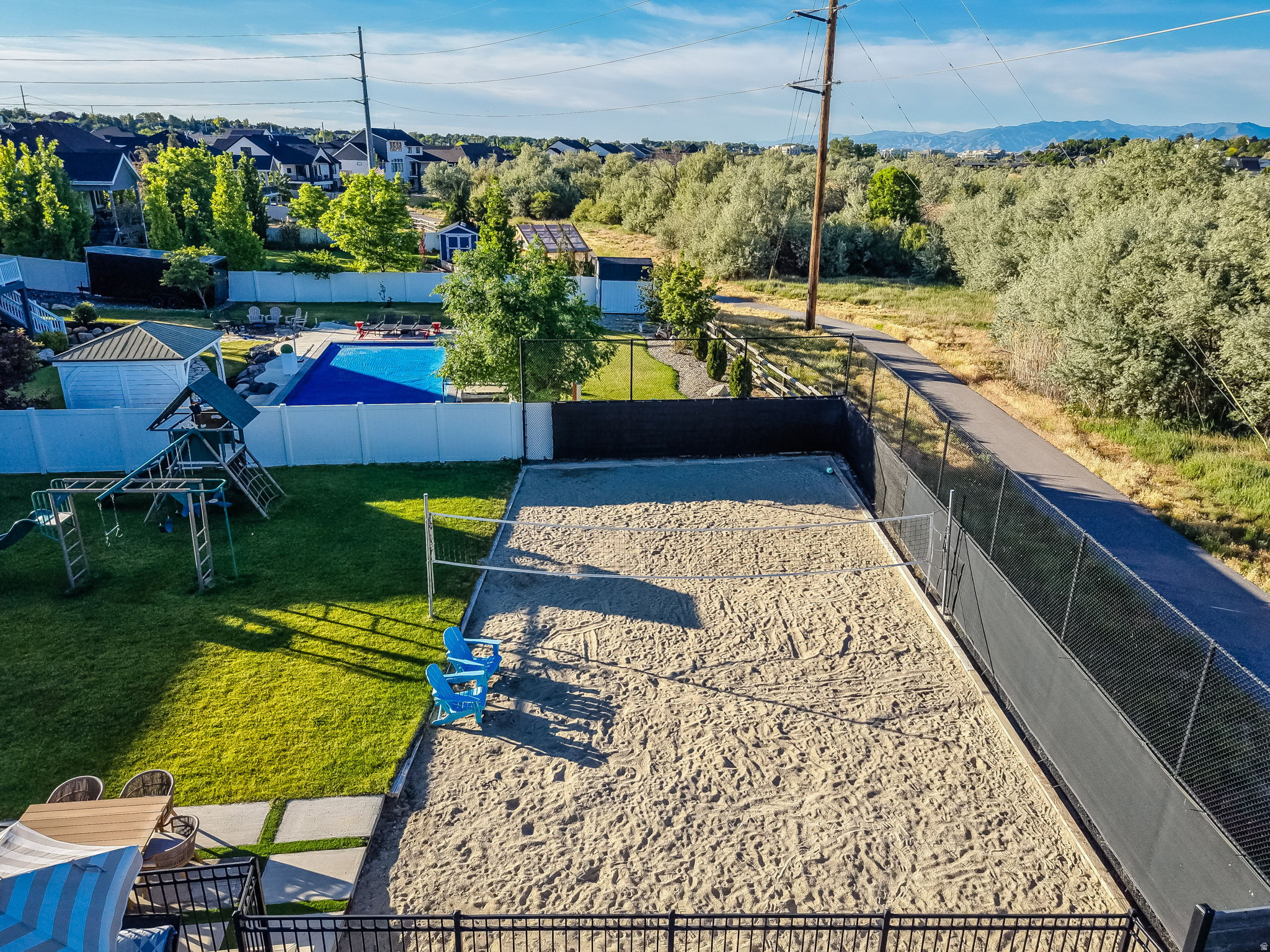 STERLING RIVER - Residential