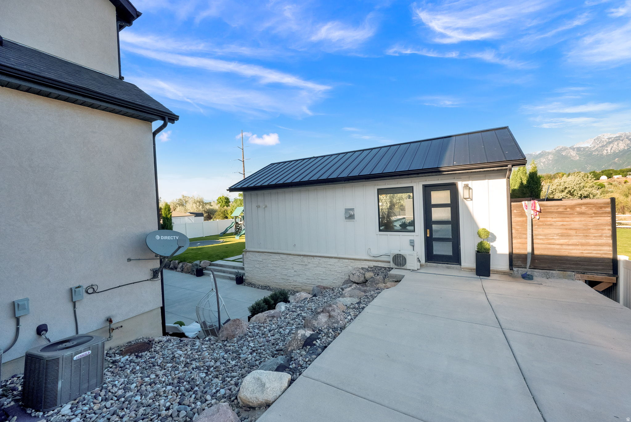 STERLING RIVER - Residential