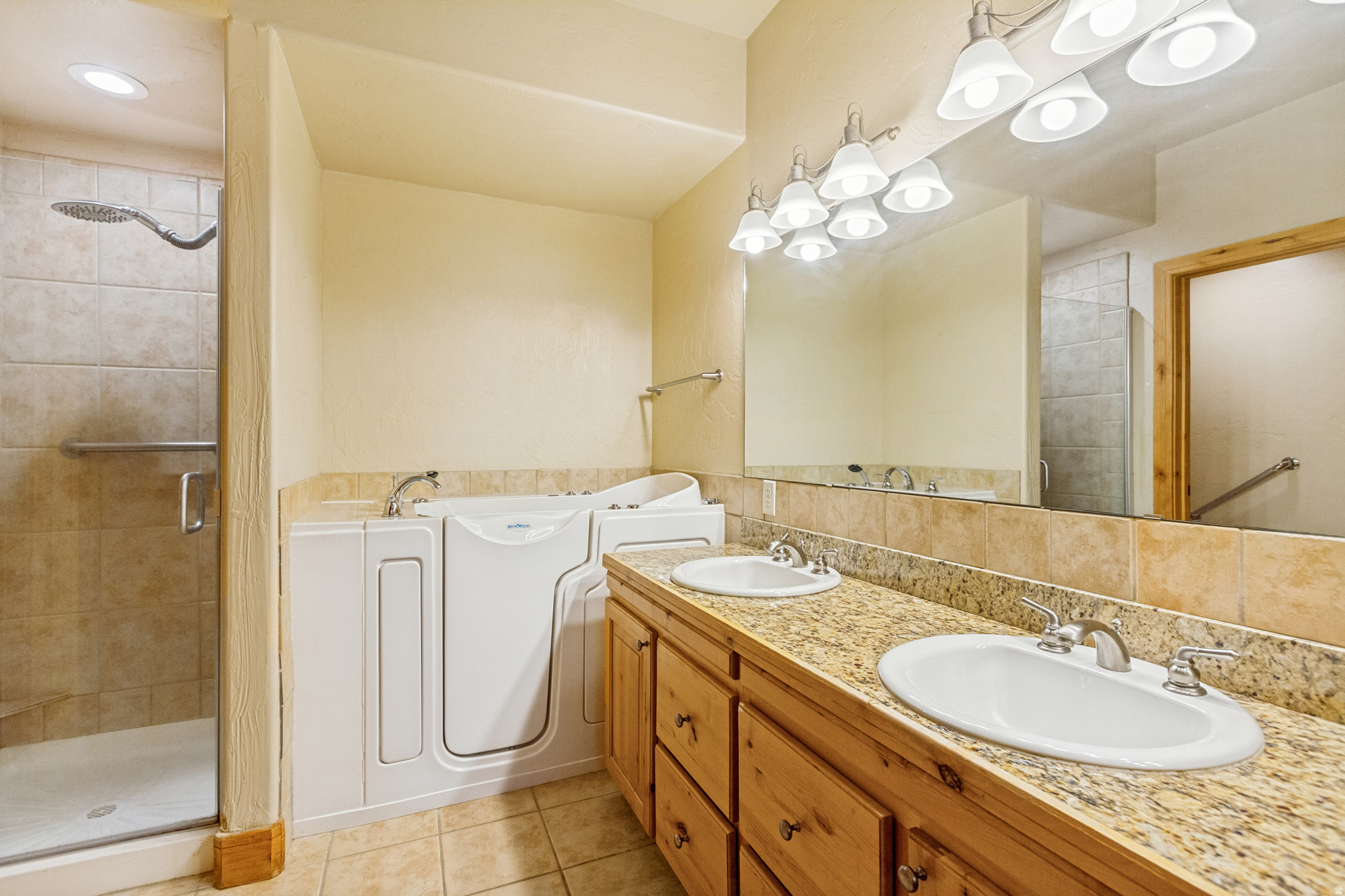 REDSTONE VILLAGE CONDOMINIUM - Residential