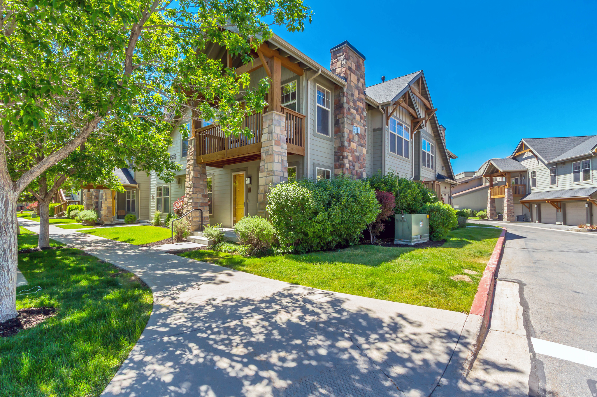 REDSTONE VILLAGE CONDOMINIUM - Residential