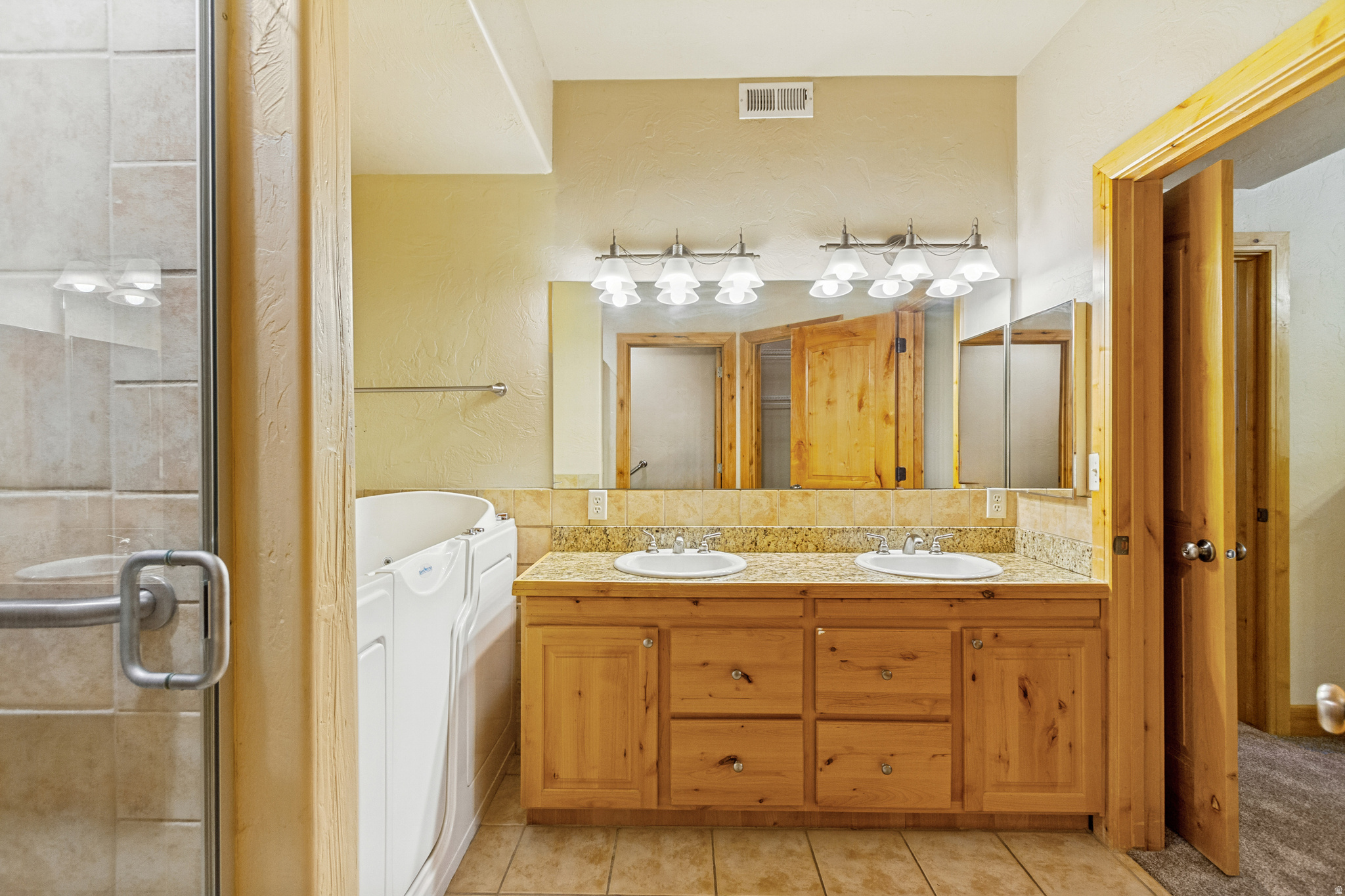 REDSTONE VILLAGE CONDOMINIUM - Residential