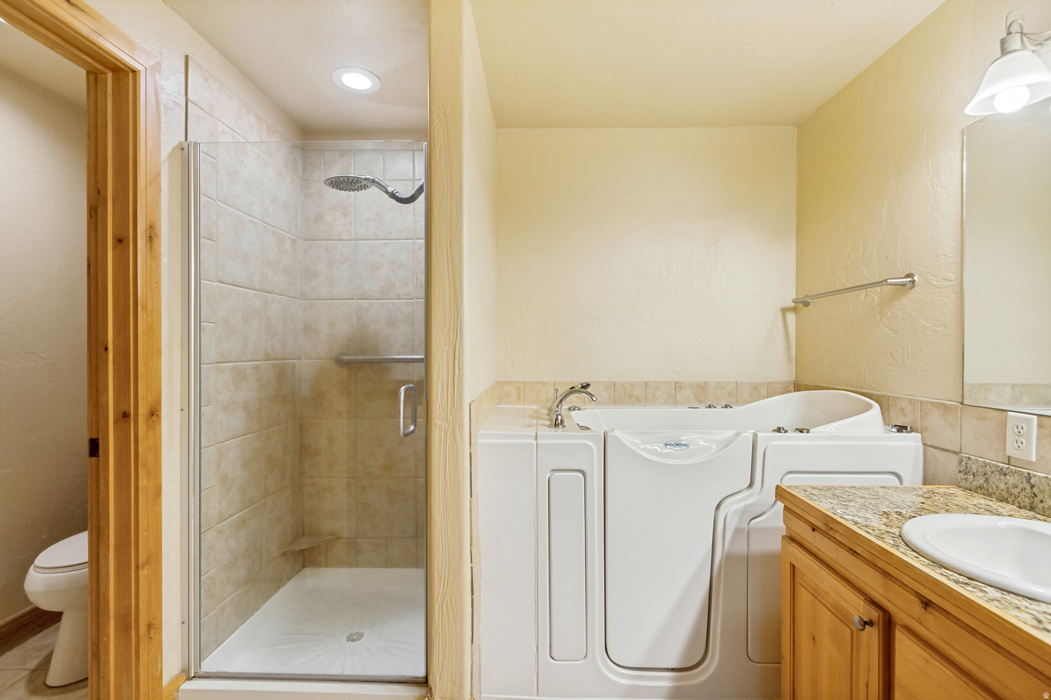 REDSTONE VILLAGE CONDOMINIUM - Residential