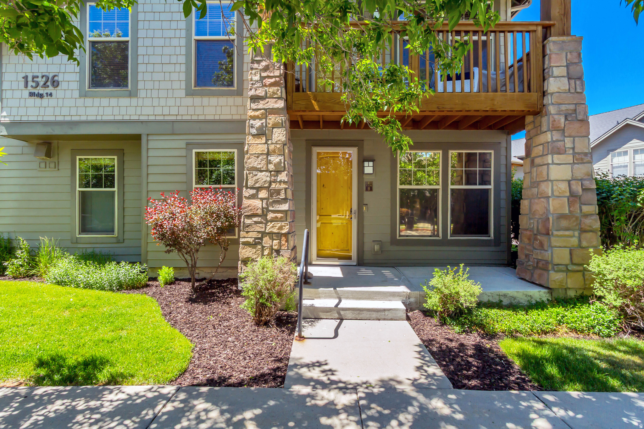 REDSTONE VILLAGE CONDOMINIUM - Residential
