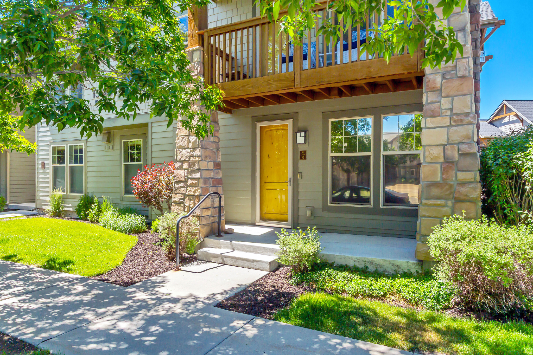 REDSTONE VILLAGE CONDOMINIUM - Residential