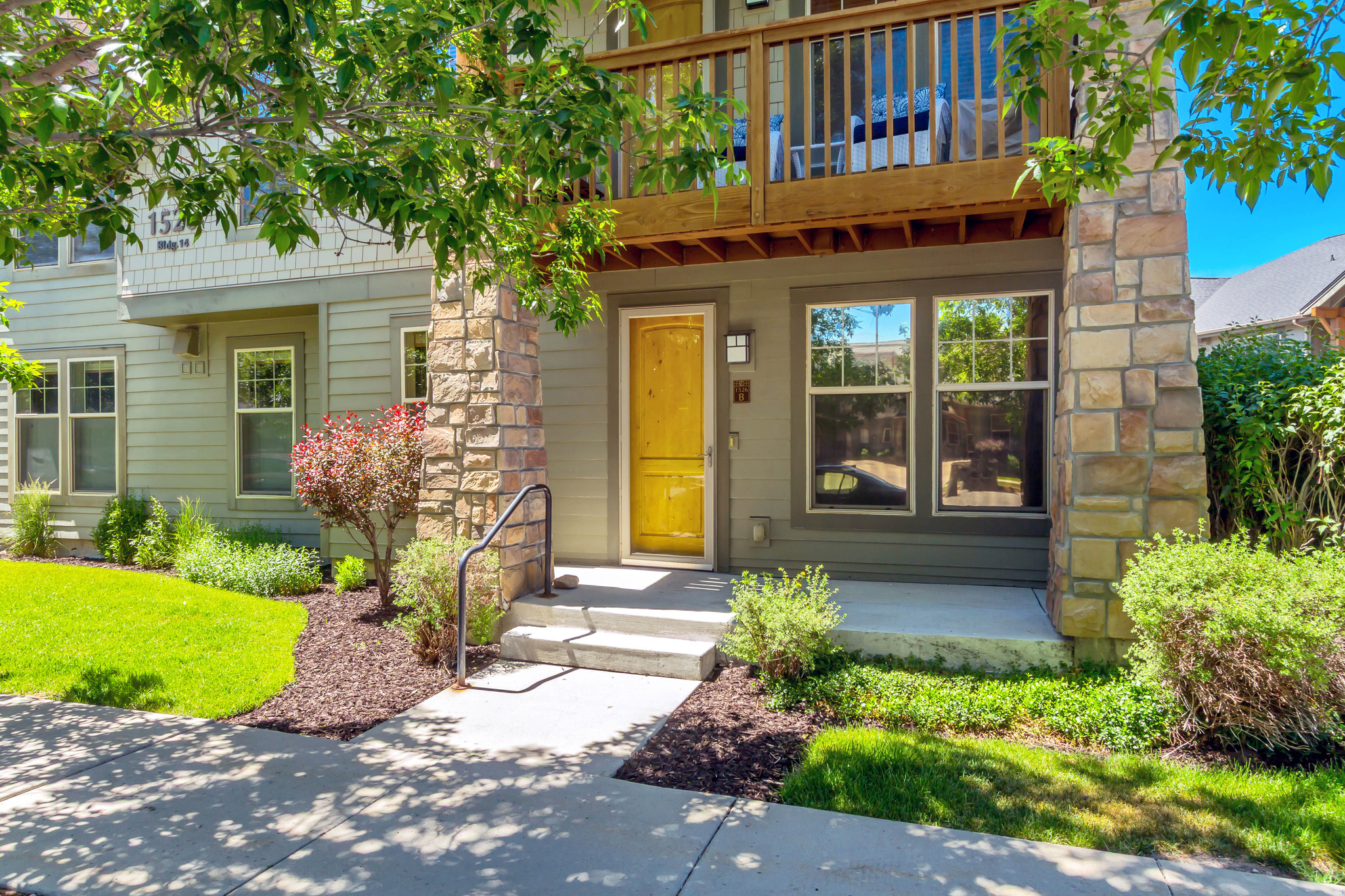 REDSTONE VILLAGE CONDOMINIUM - Residential