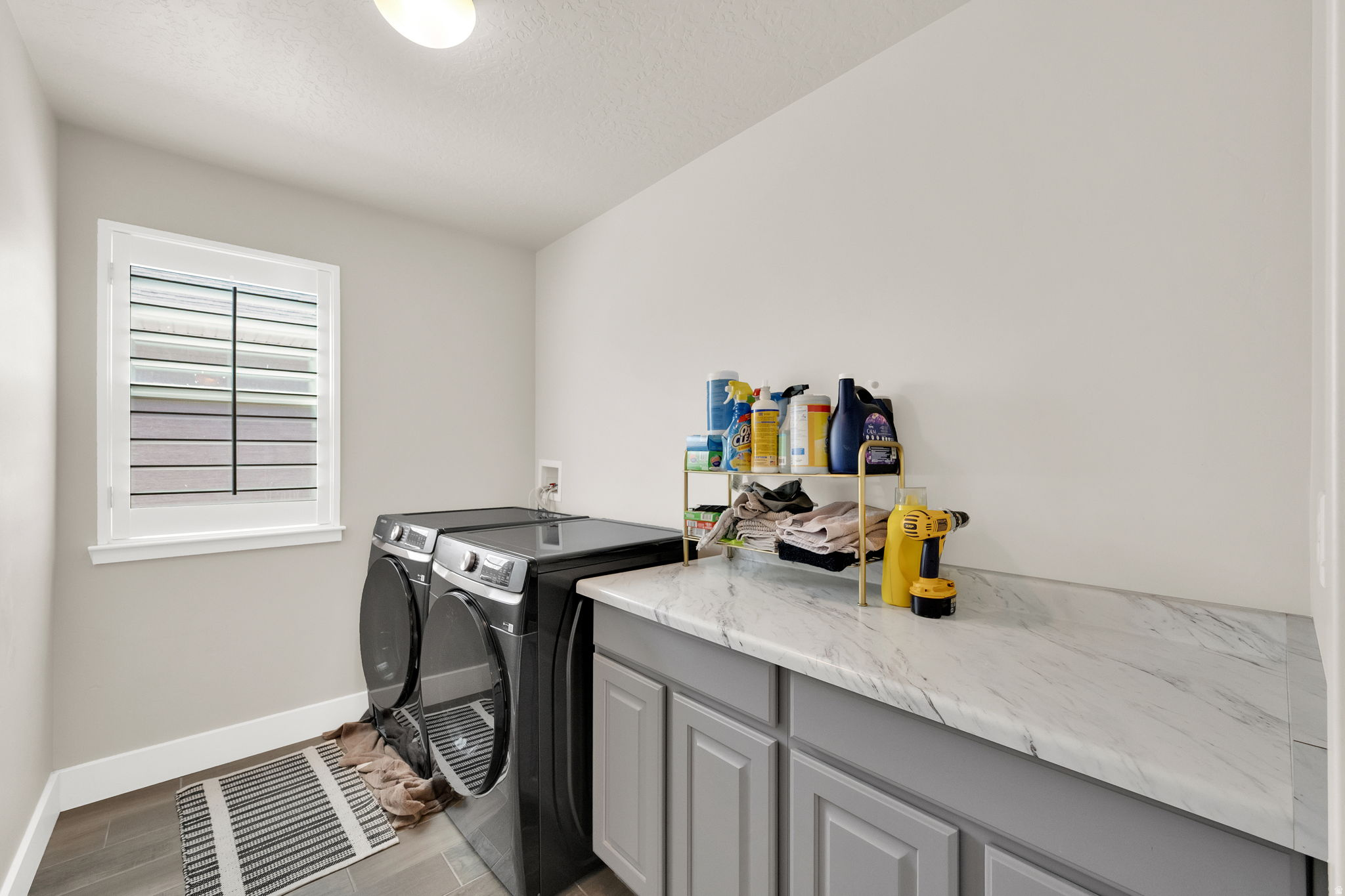 MEADOWS - Residential