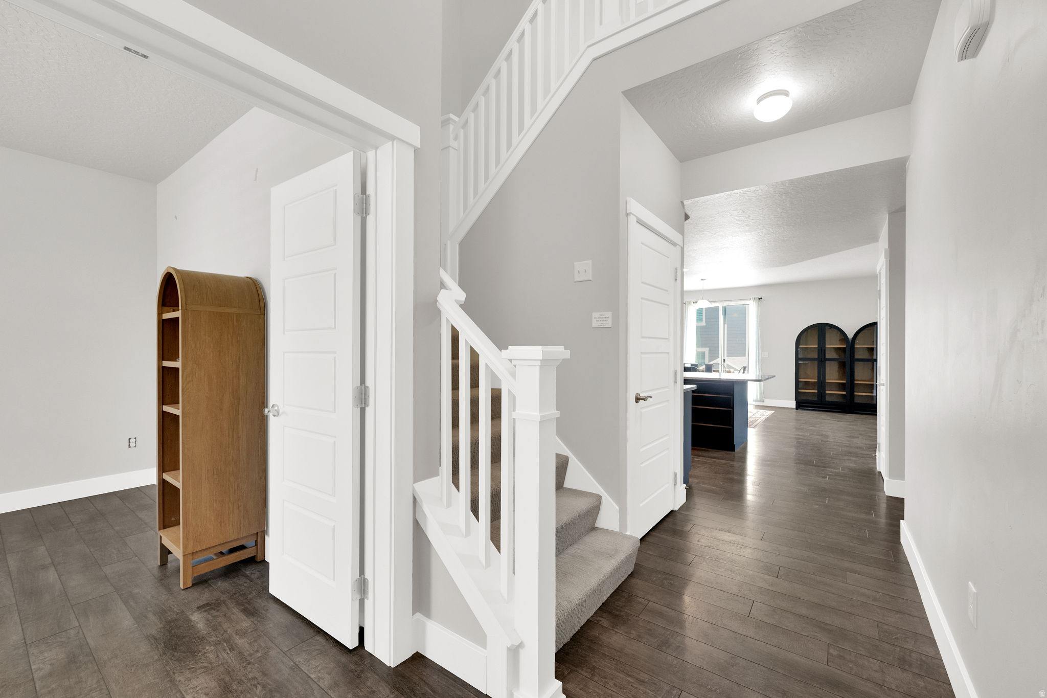 MEADOWS - Residential