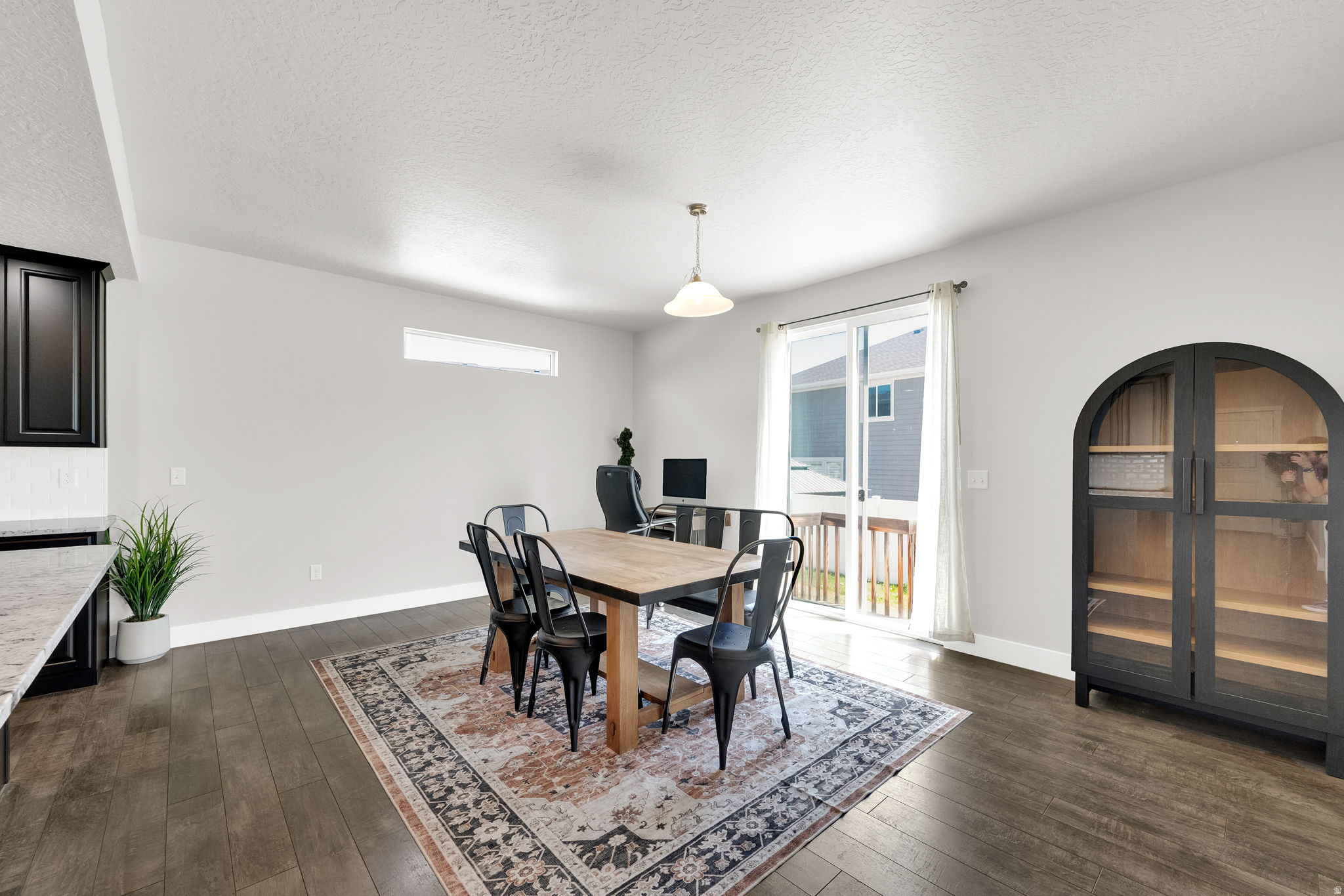 MEADOWS - Residential