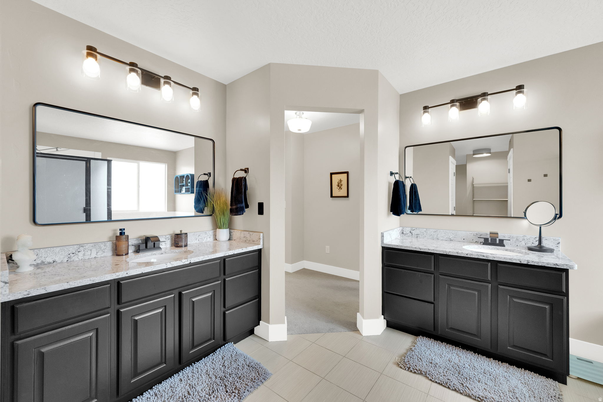 MEADOWS - Residential