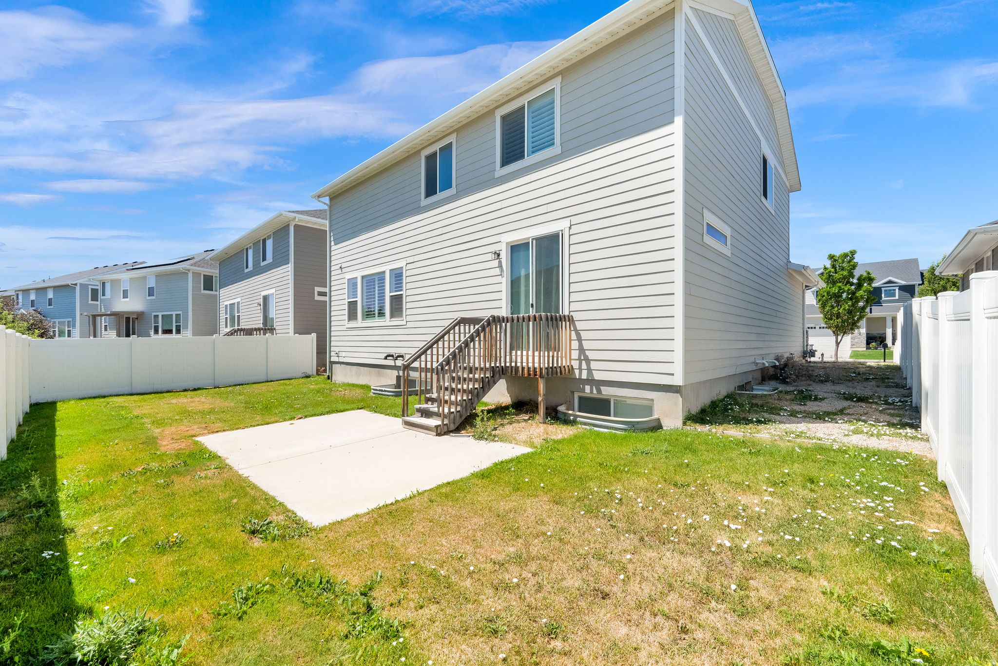 MEADOWS - Residential