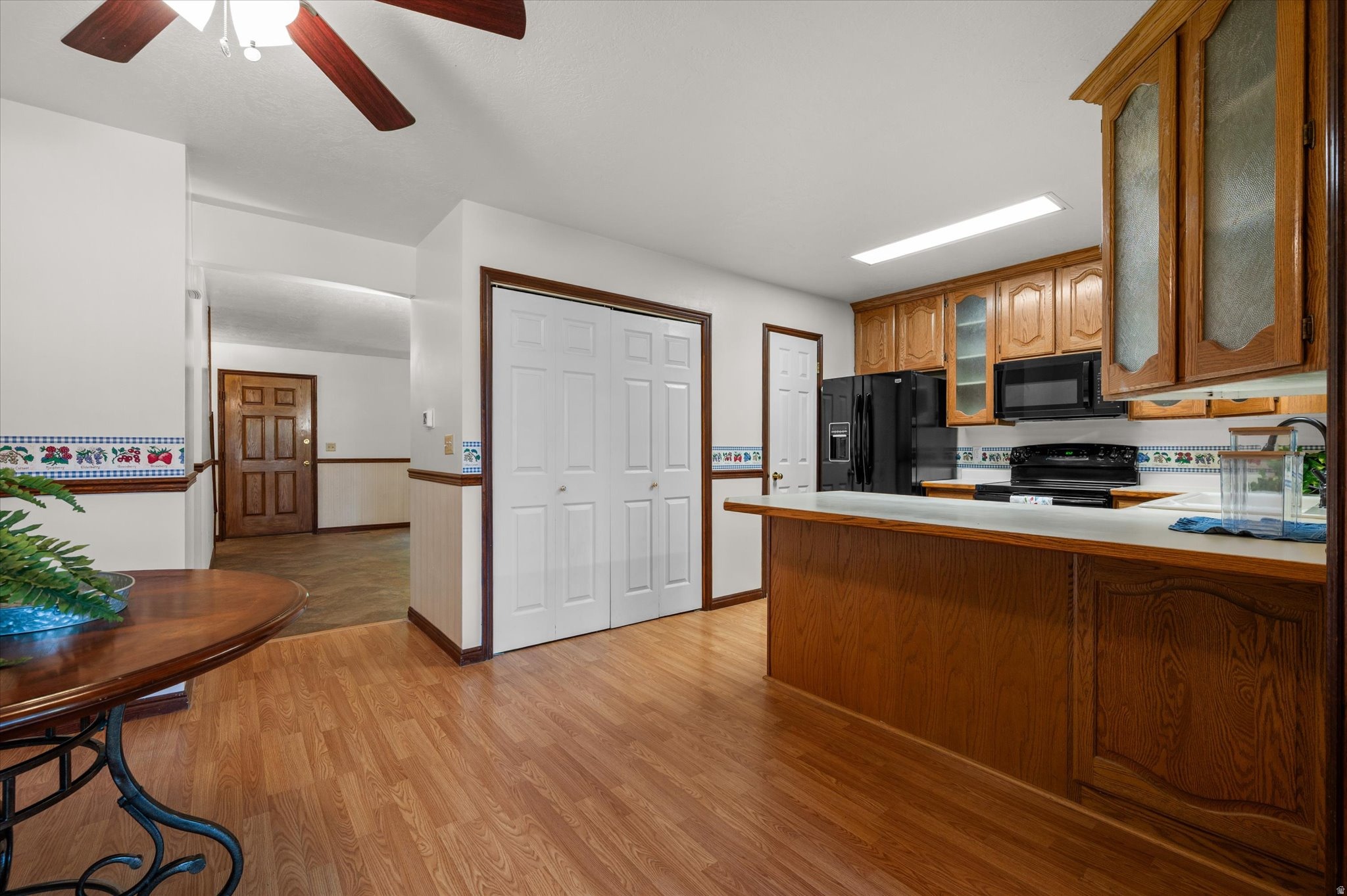 CANYON TERRACE - Residential