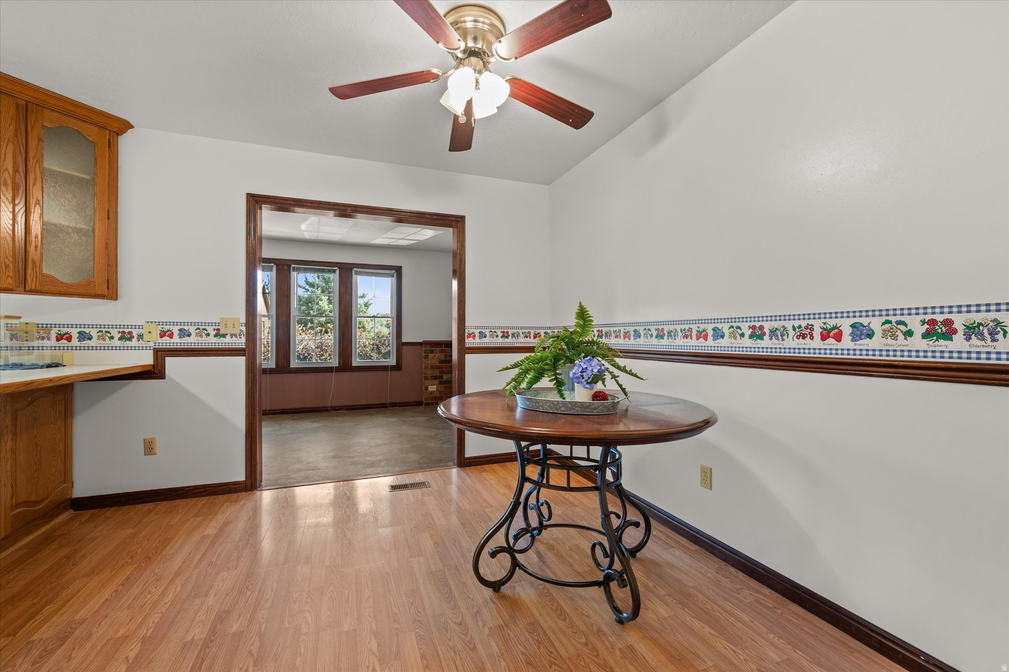 CANYON TERRACE - Residential