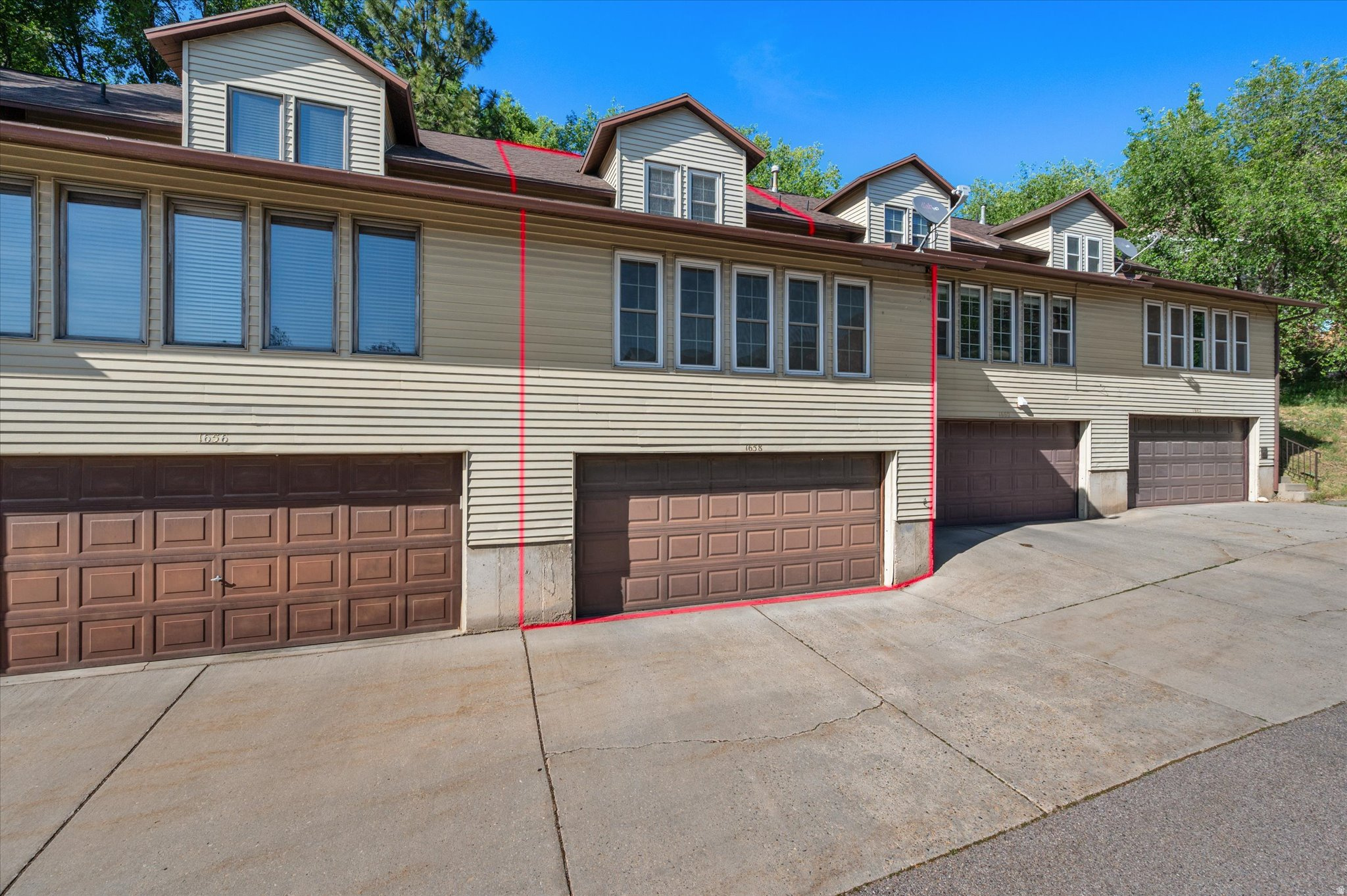 CANYON TERRACE - Residential