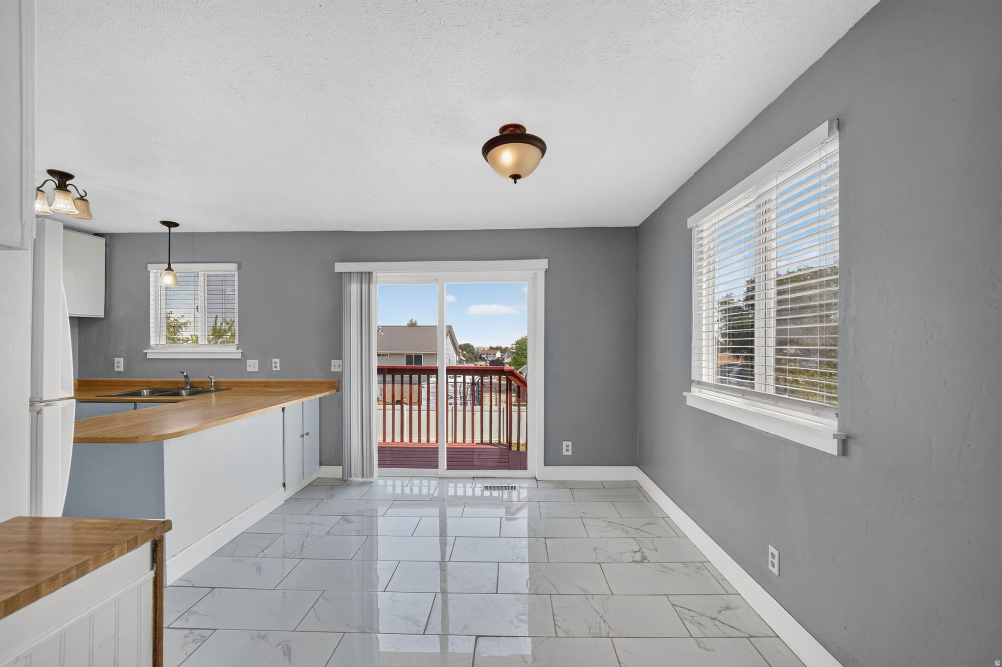 BONNEVILLE ACRES - Residential