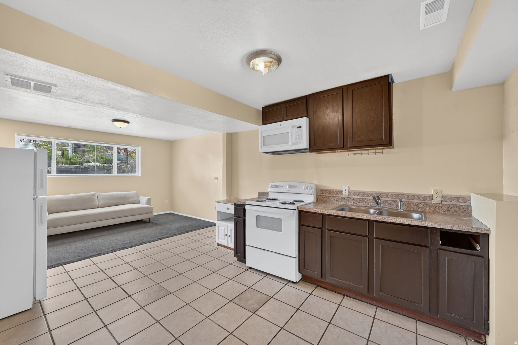 BONNEVILLE ACRES - Residential