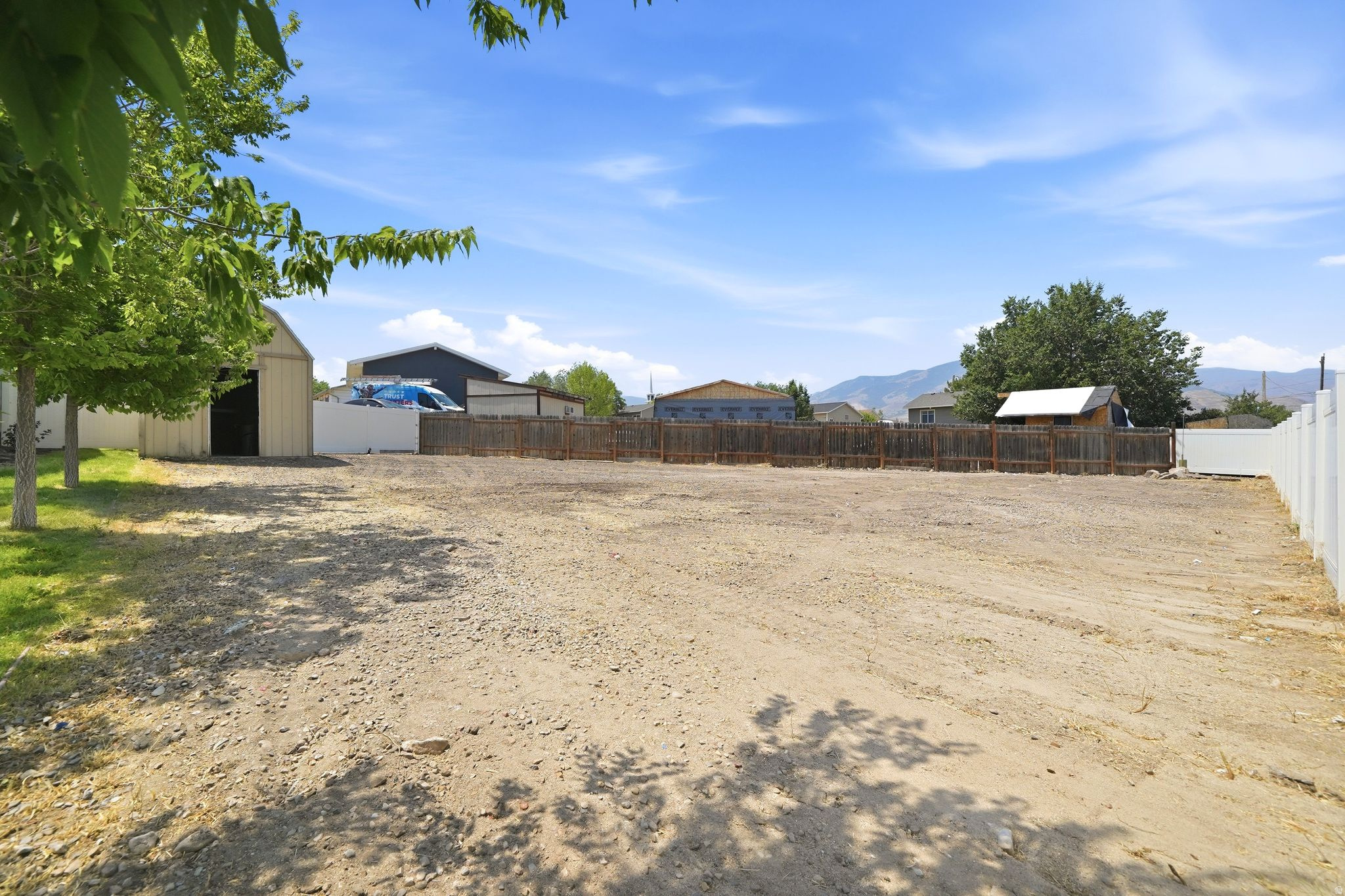 BONNEVILLE ACRES - Residential
