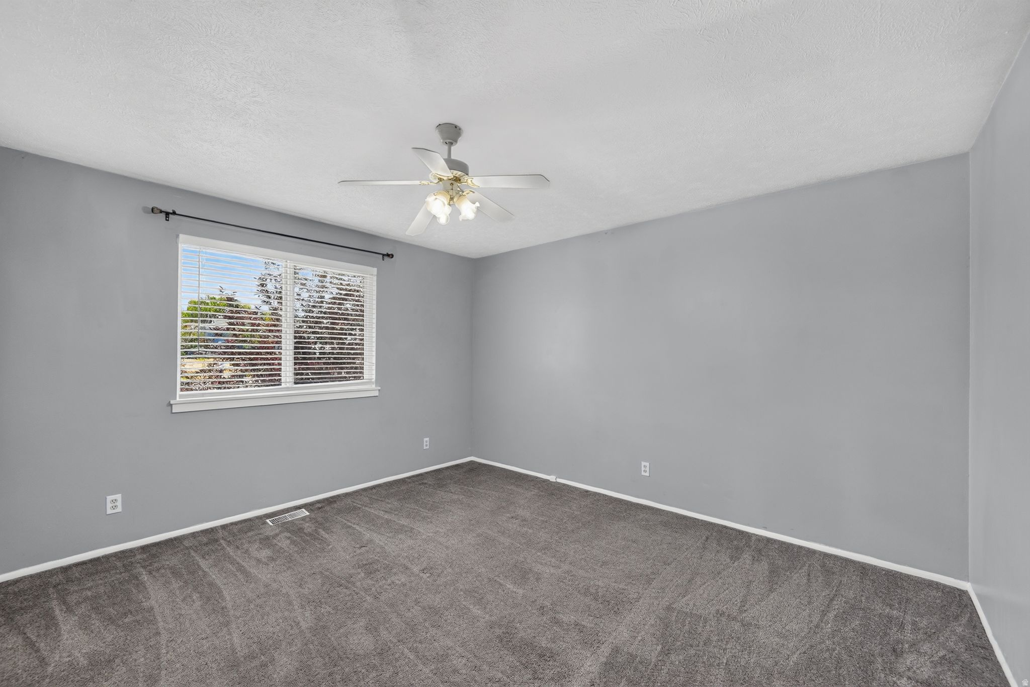 BONNEVILLE ACRES - Residential