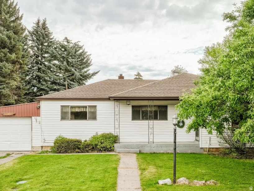 LARSON SUB - Residential