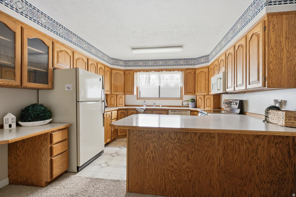 LARSON SUB - Residential