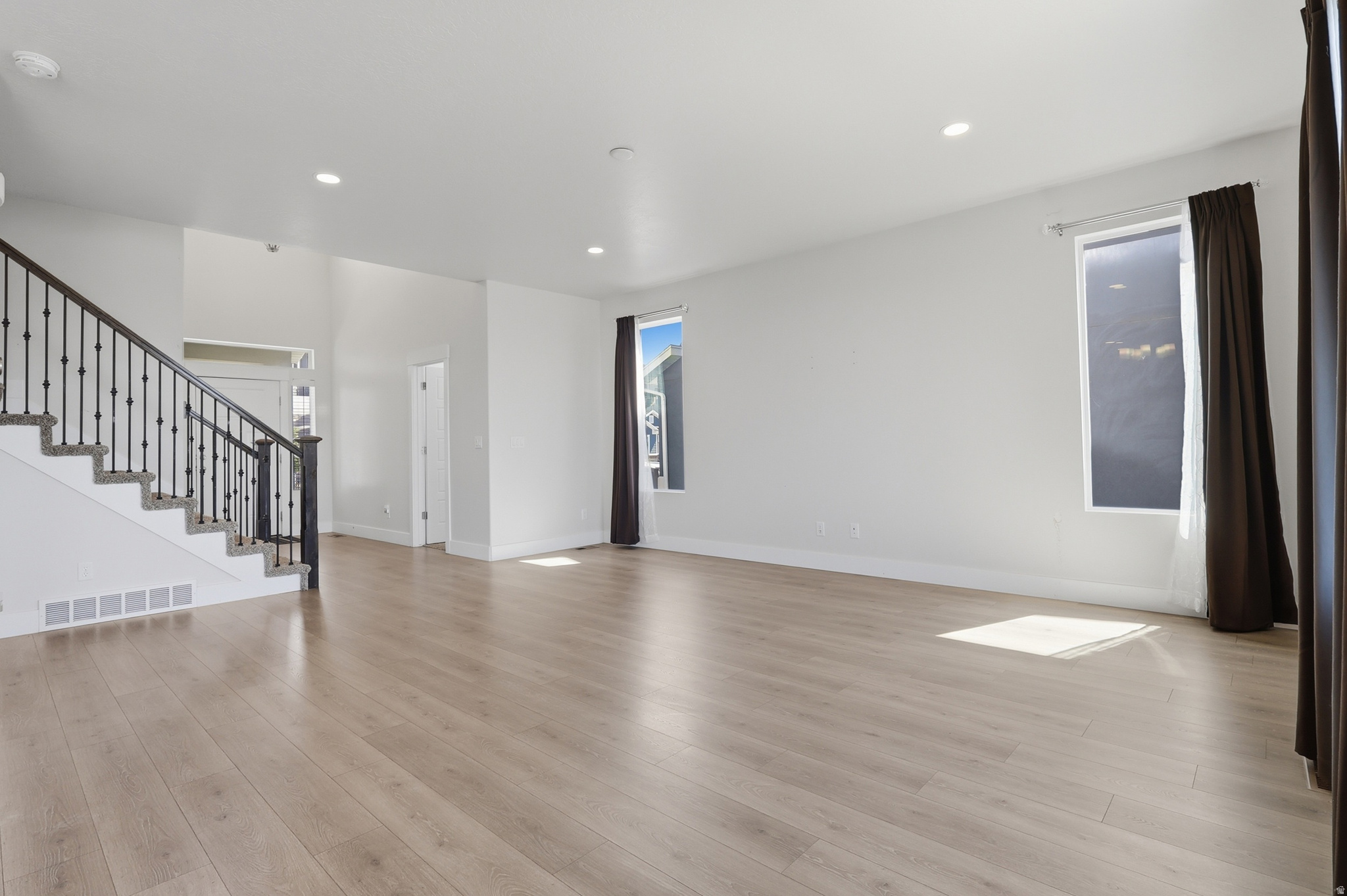 CROSSING AT TRAVERSE - Residential