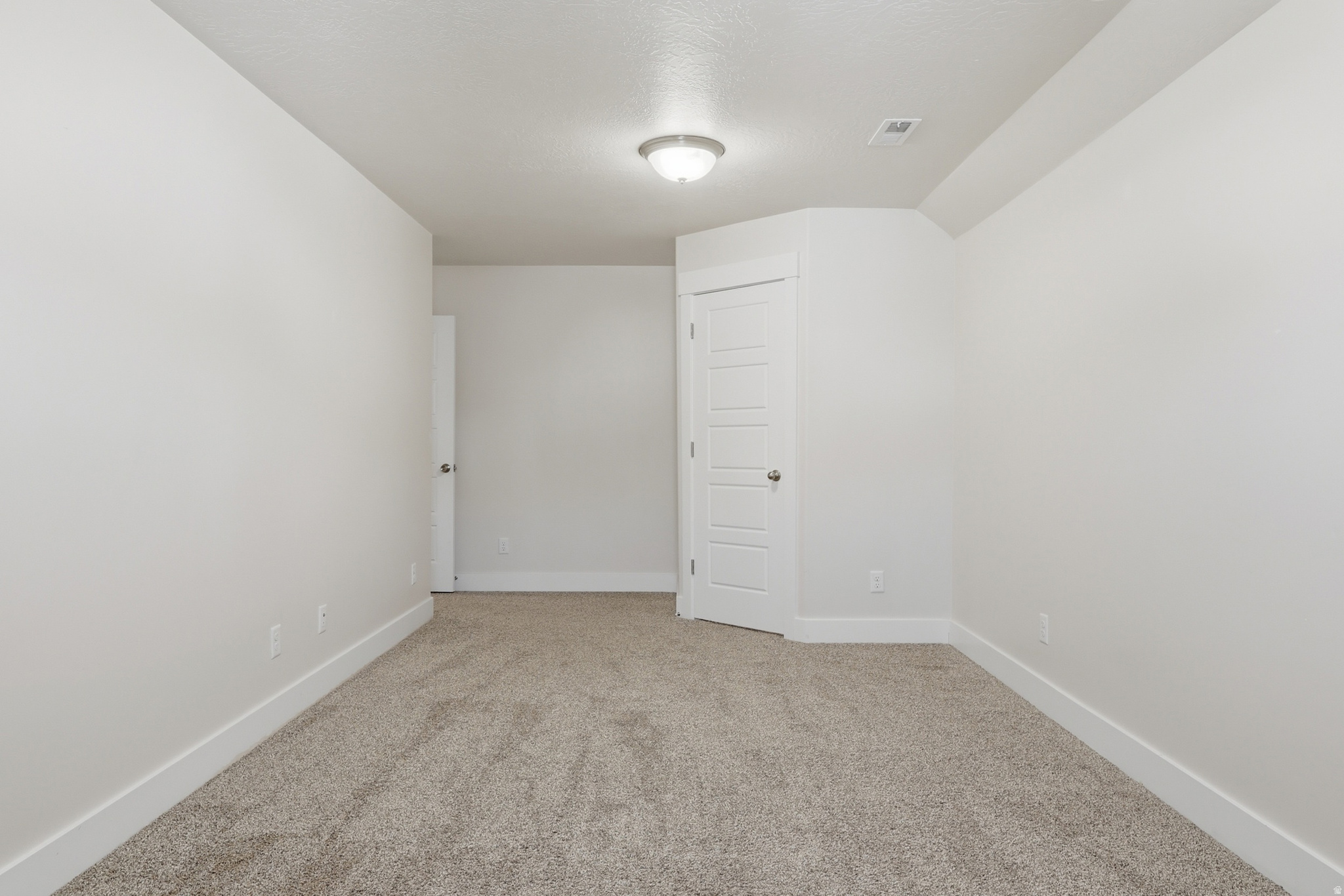 CROSSING AT TRAVERSE - Residential