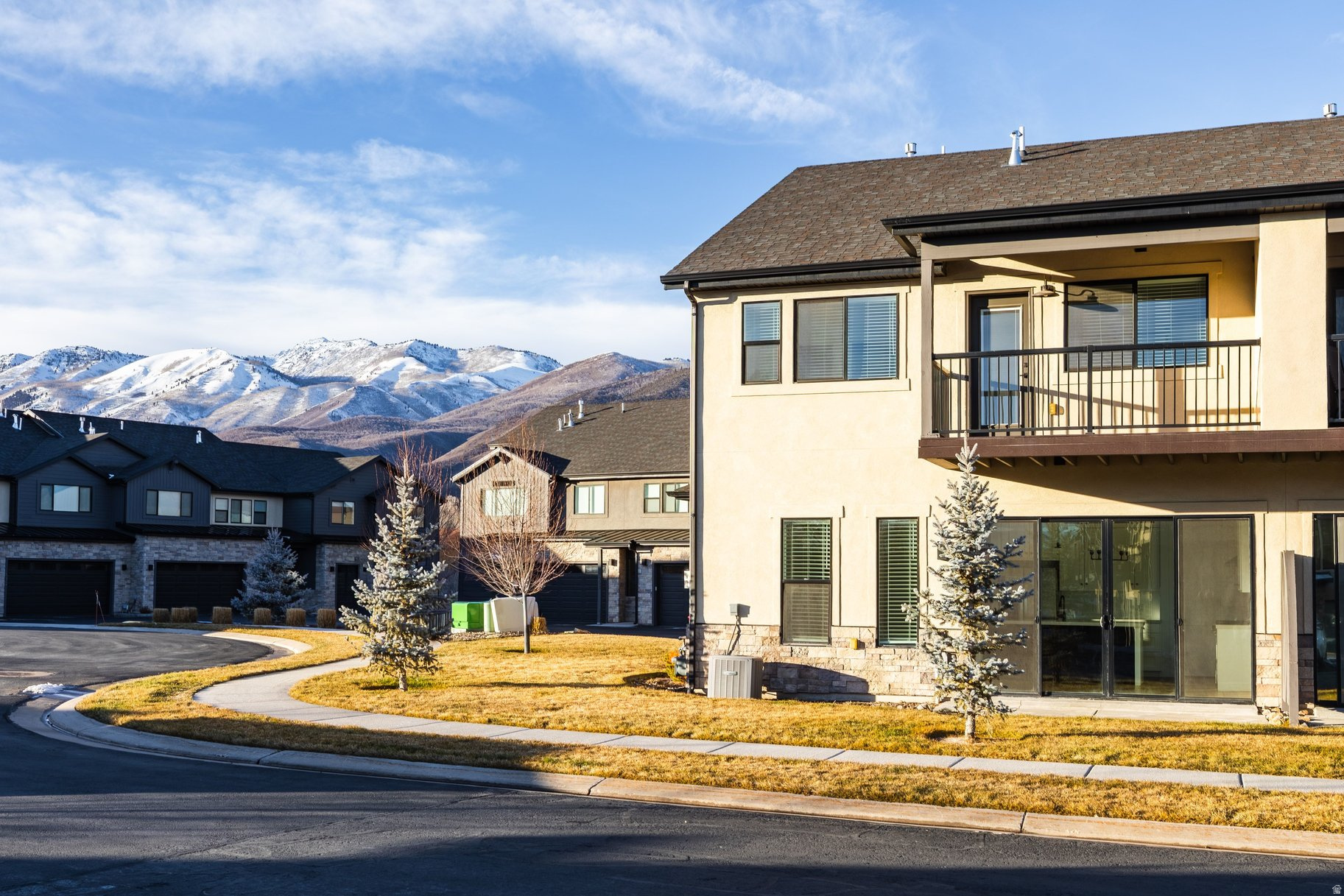 LODGES @ SNAKE CREEK - Residential
