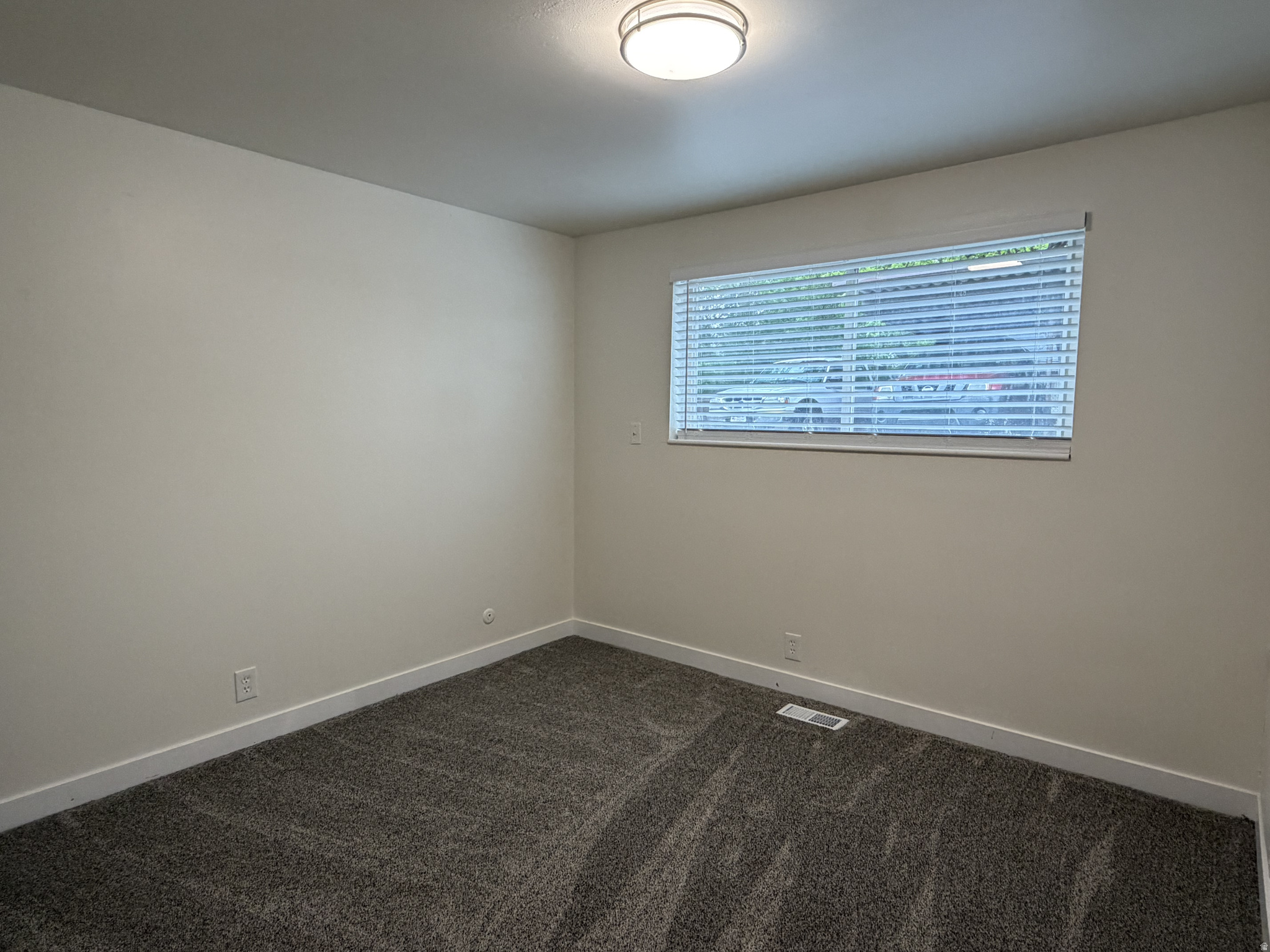 RADIUS CURVE - Residential Lease