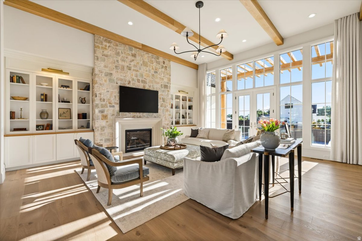 COPPERHEAD ESTATES - Residential