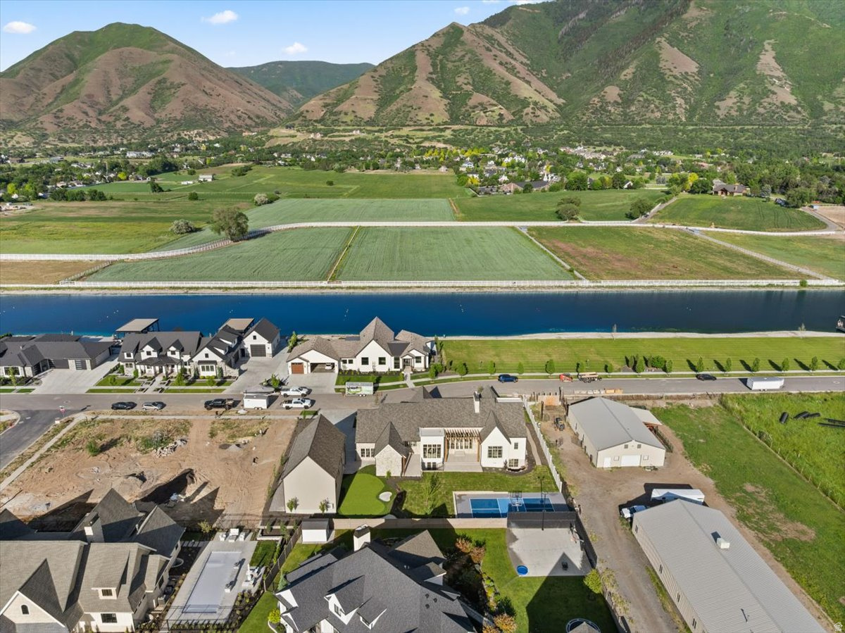 COPPERHEAD ESTATES - Residential
