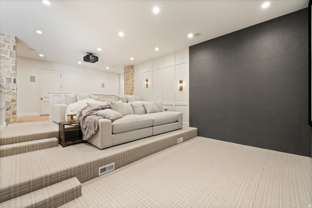 COPPERHEAD ESTATES - Residential
