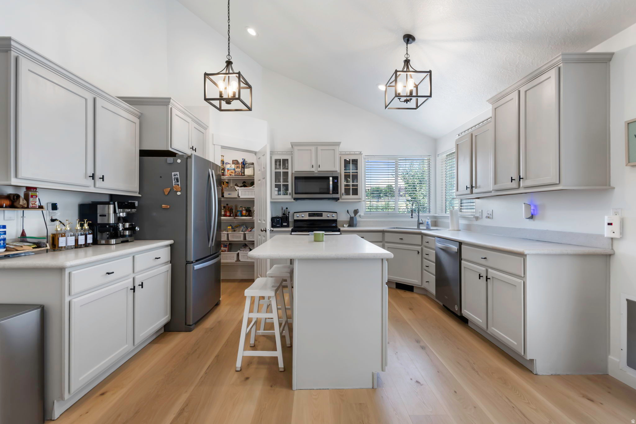 PILGRIMS LANDING - Residential
