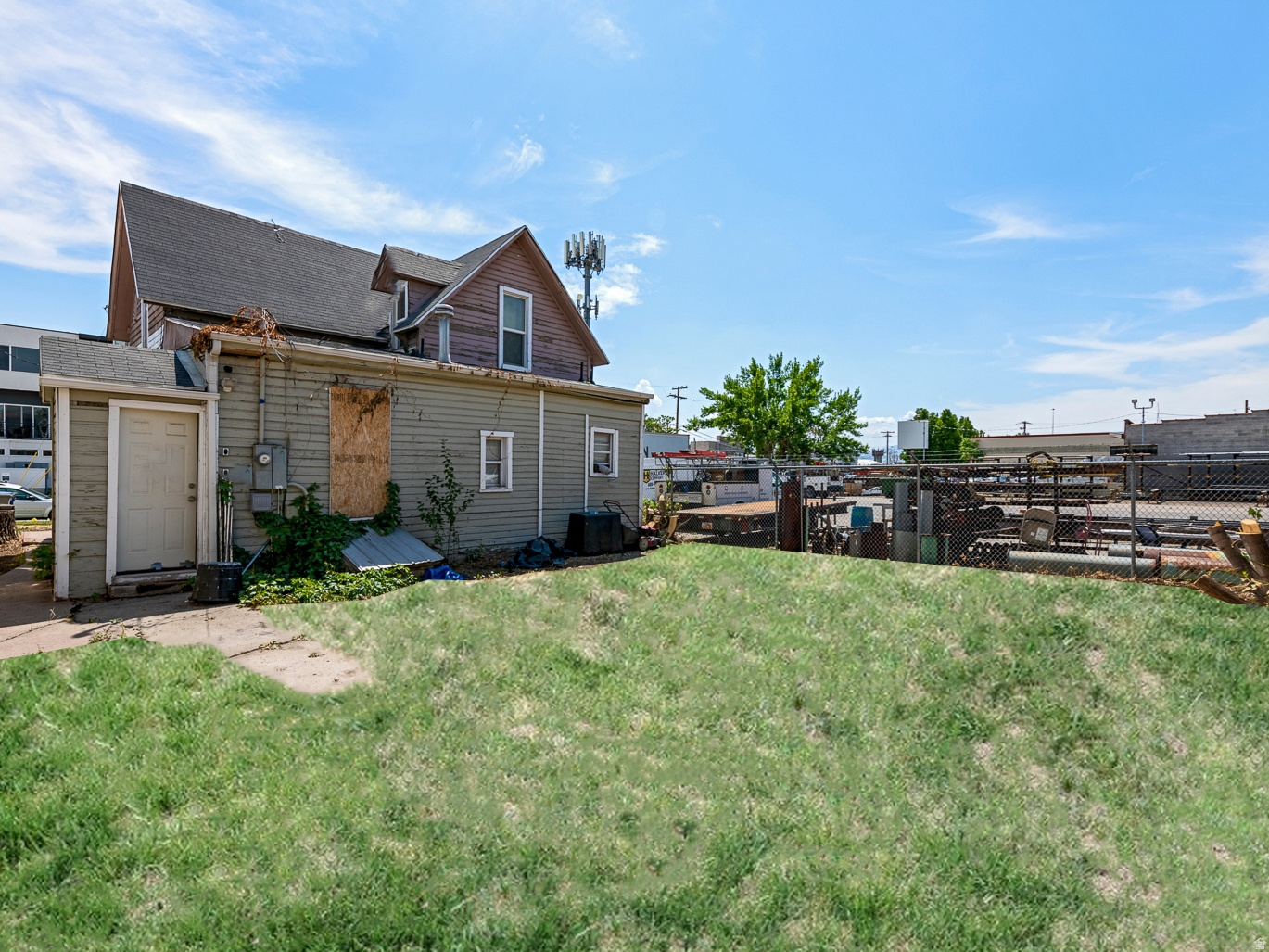 HARRINGTON, DONNELLY & NEWELLS SUB - Commercial Sale