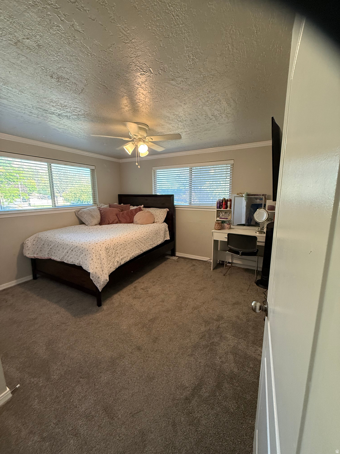 IMPERIAL HEIGHTS - Residential