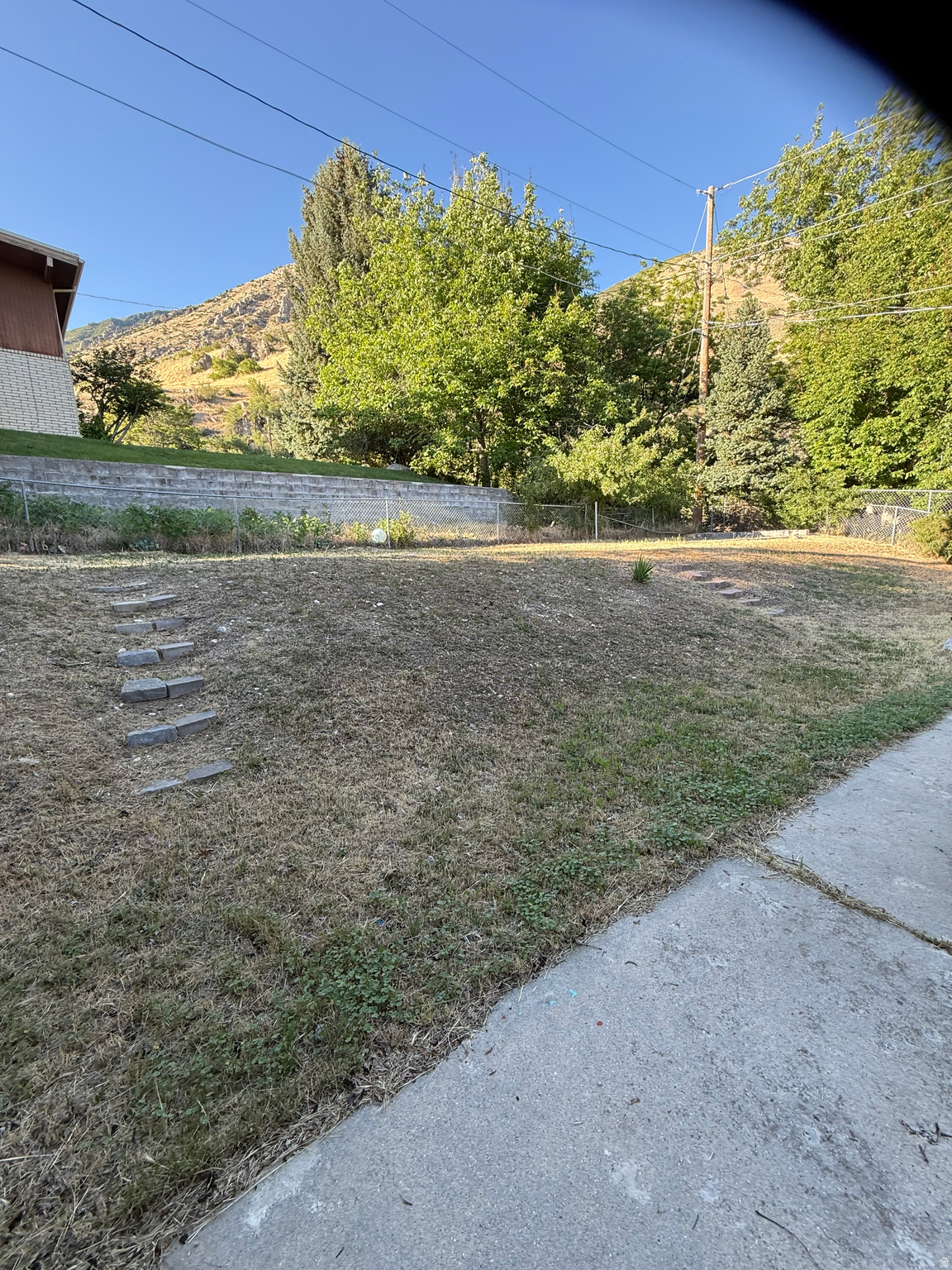 IMPERIAL HEIGHTS - Residential