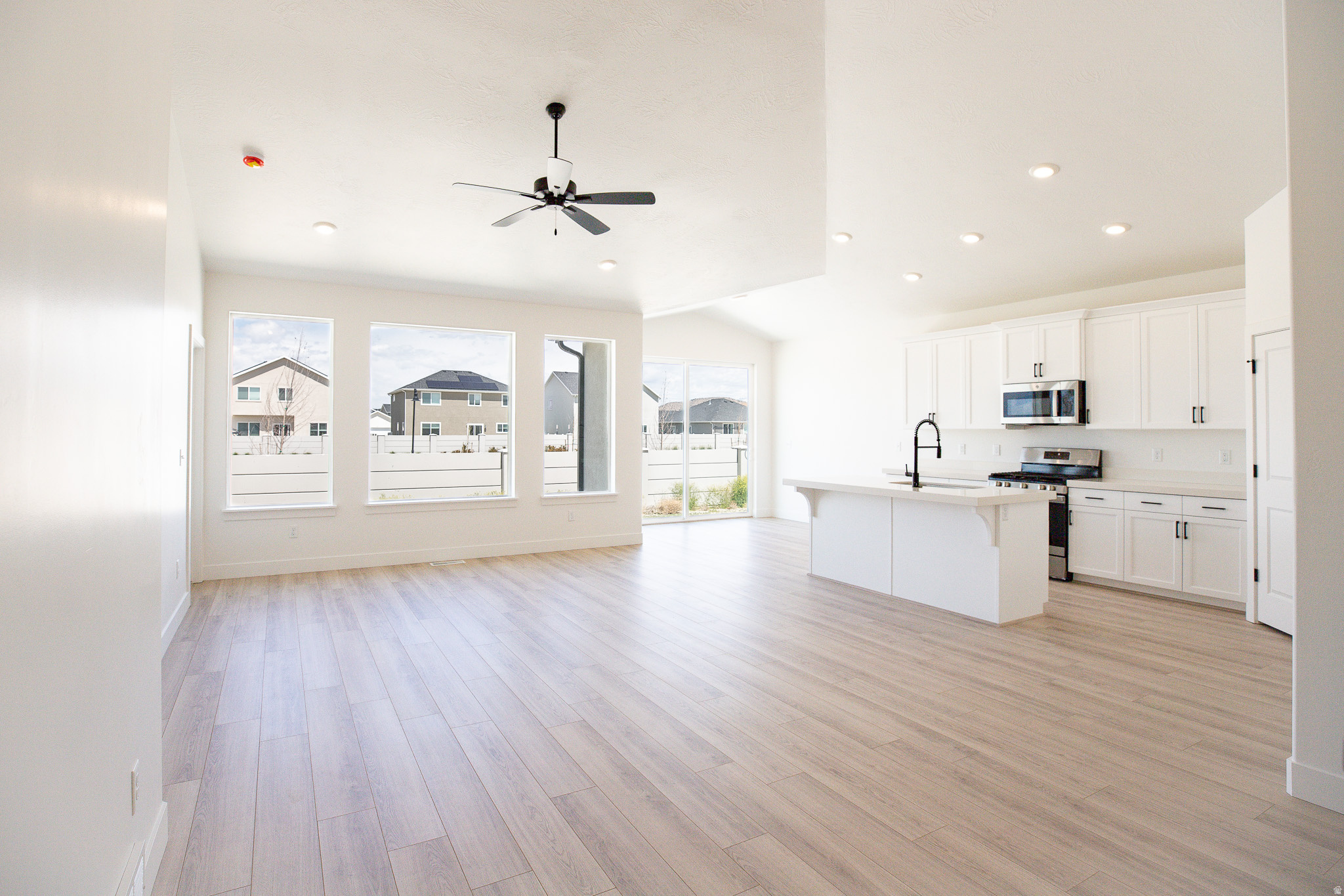 PARKWAY FIELDS SINGLES 2 - Residential