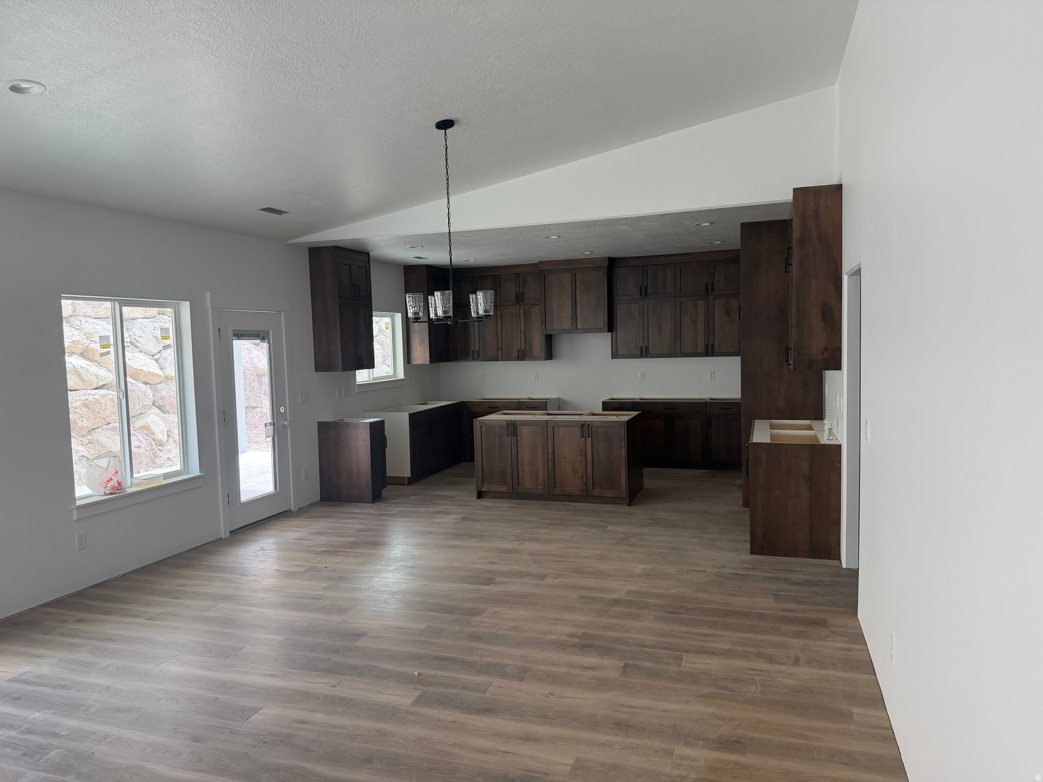 WHITE ROCK - Residential