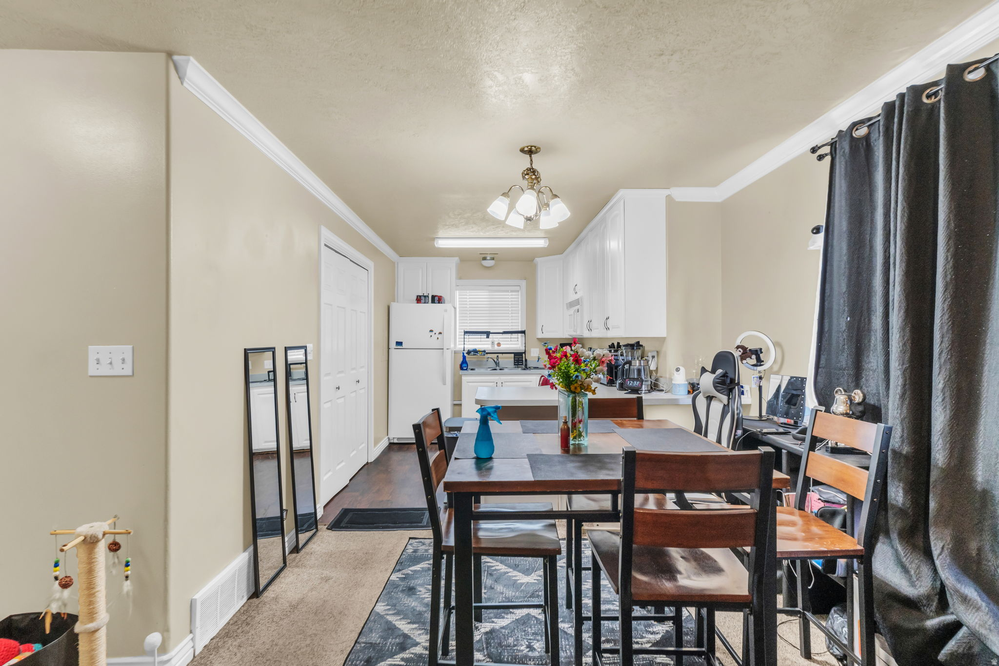 GRANITE VILLAGE - Residential