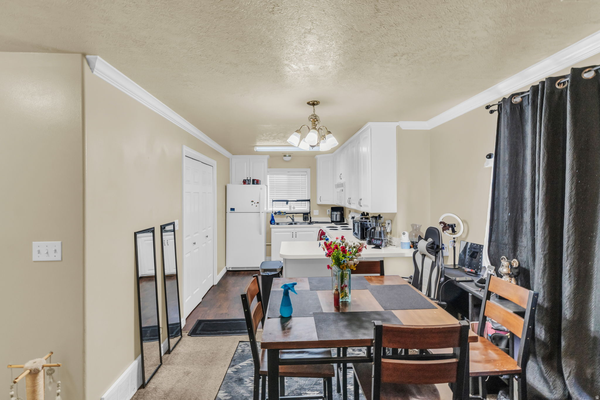 GRANITE VILLAGE - Residential