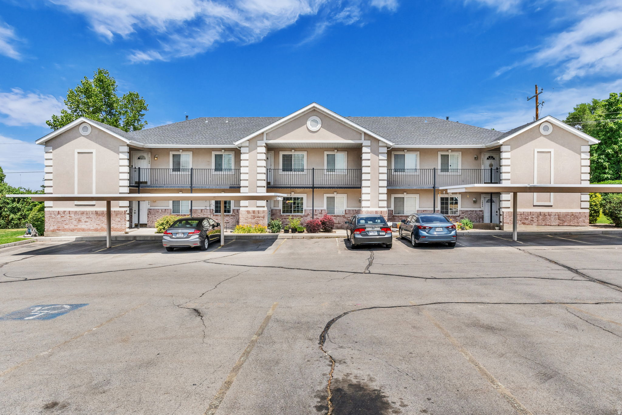 GRANITE VILLAGE - Residential