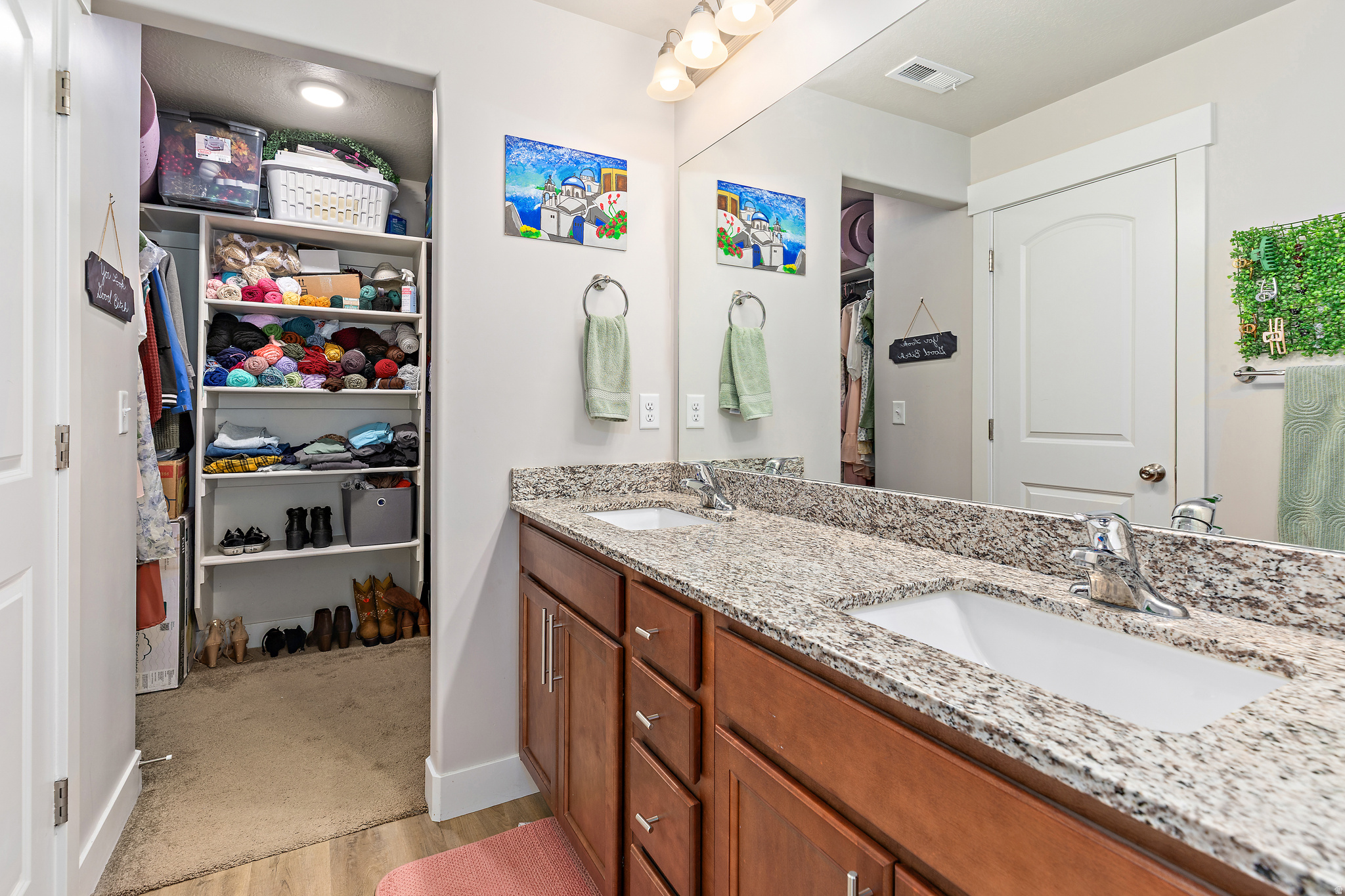 WILLOW POINT - Residential