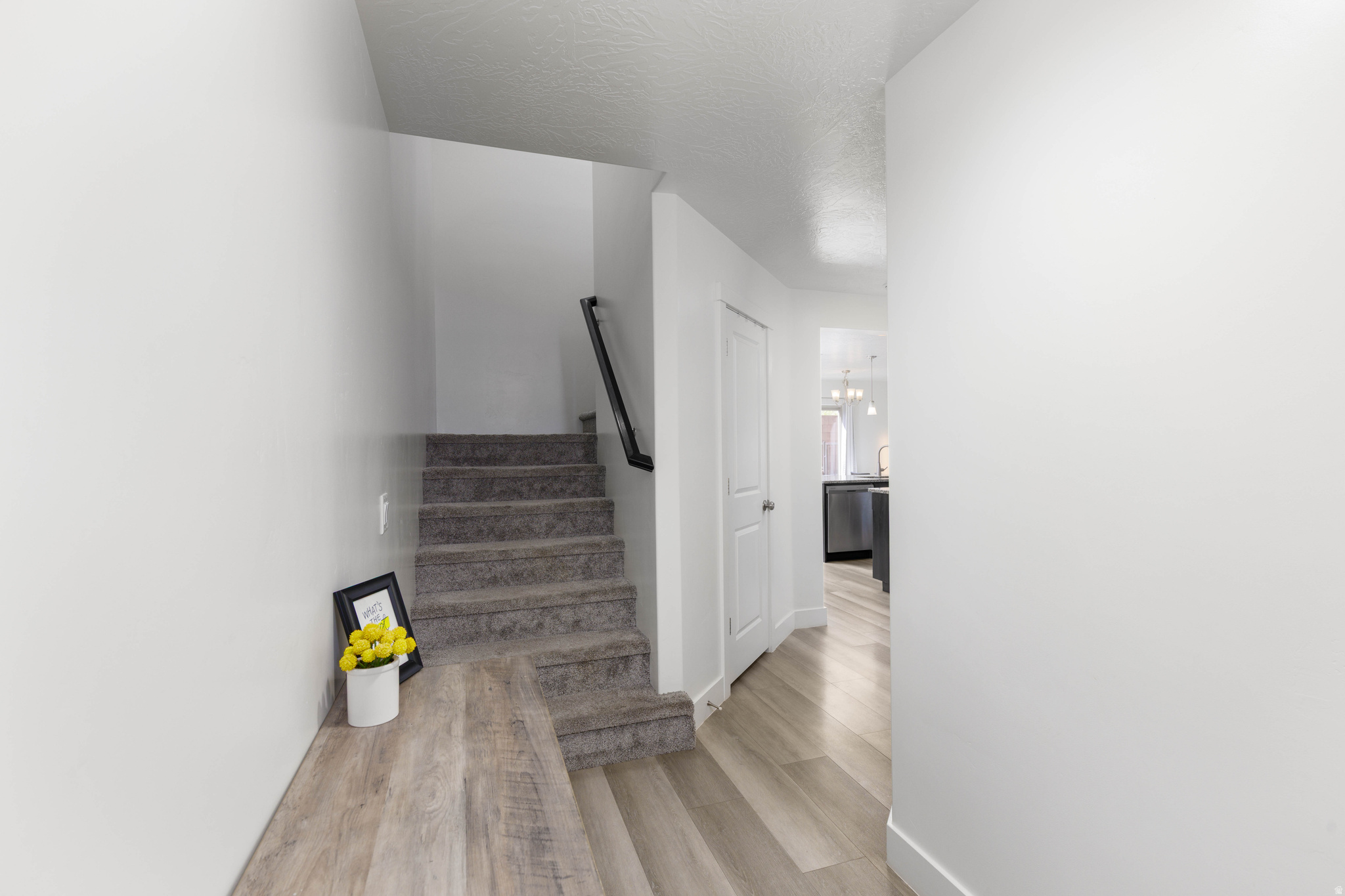 DESERT BLUFF AT DESERT CANYONS TOWNHOMES - Residential