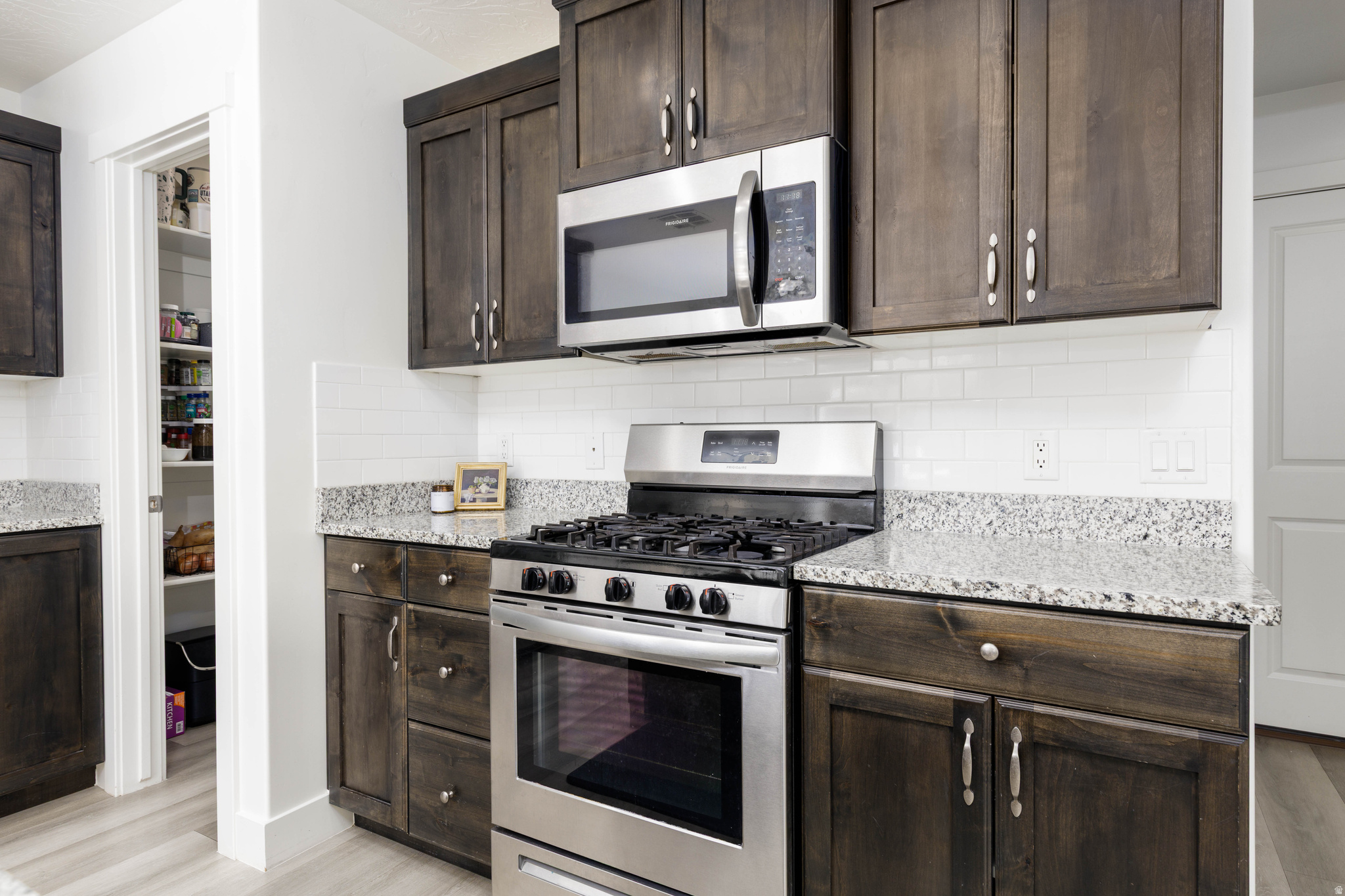 DESERT BLUFF AT DESERT CANYONS TOWNHOMES - Residential