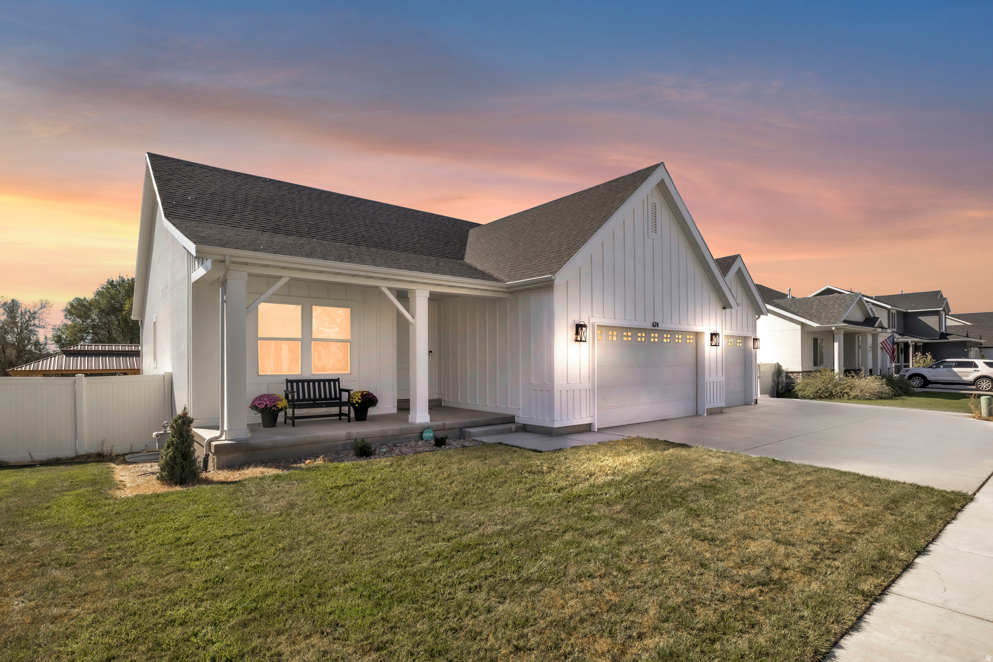 MAPLETON GROVE - Residential