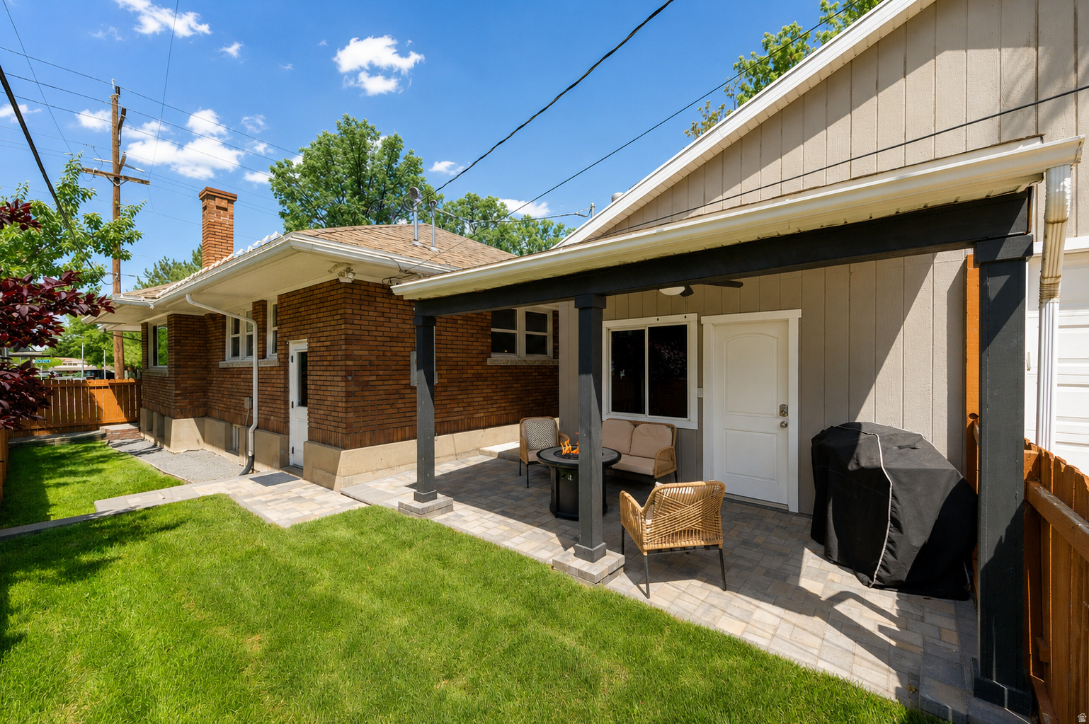 EAST BOULEVARD - Residential